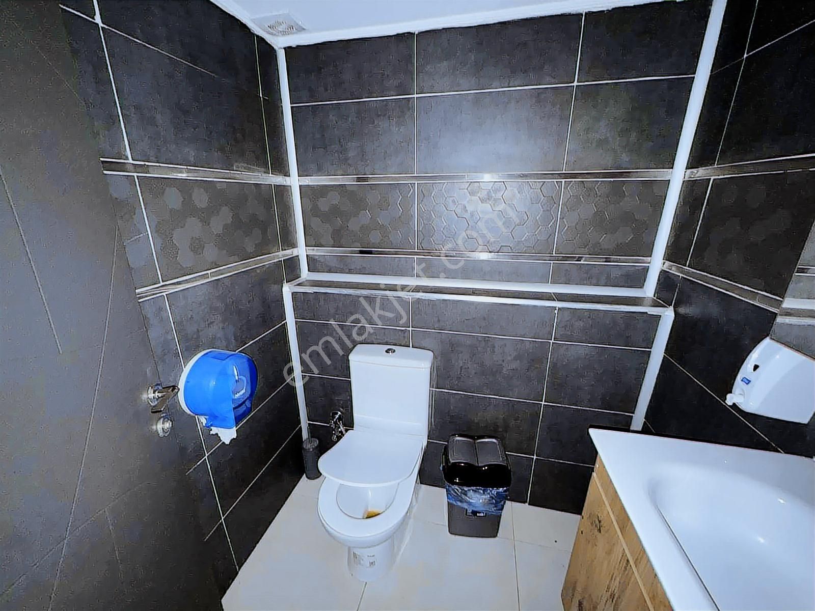 Torbalı Da İzban Yakını Muhteşem Lokasyon Kiralık Dükkan - Görsel 11