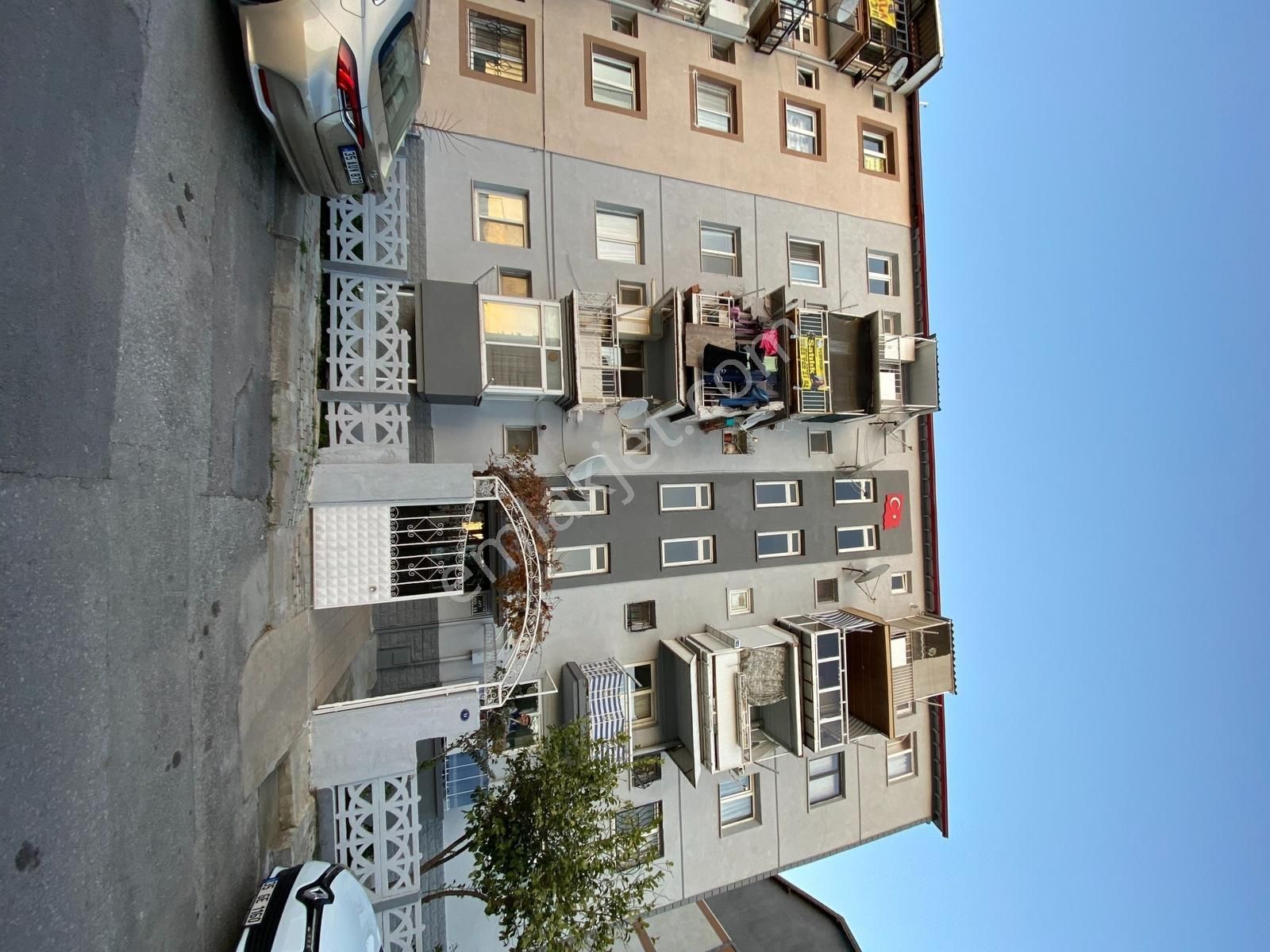 Turyap'tan Gaziemir'in Gözde Bölgesinde Satılık 2+1 Daire