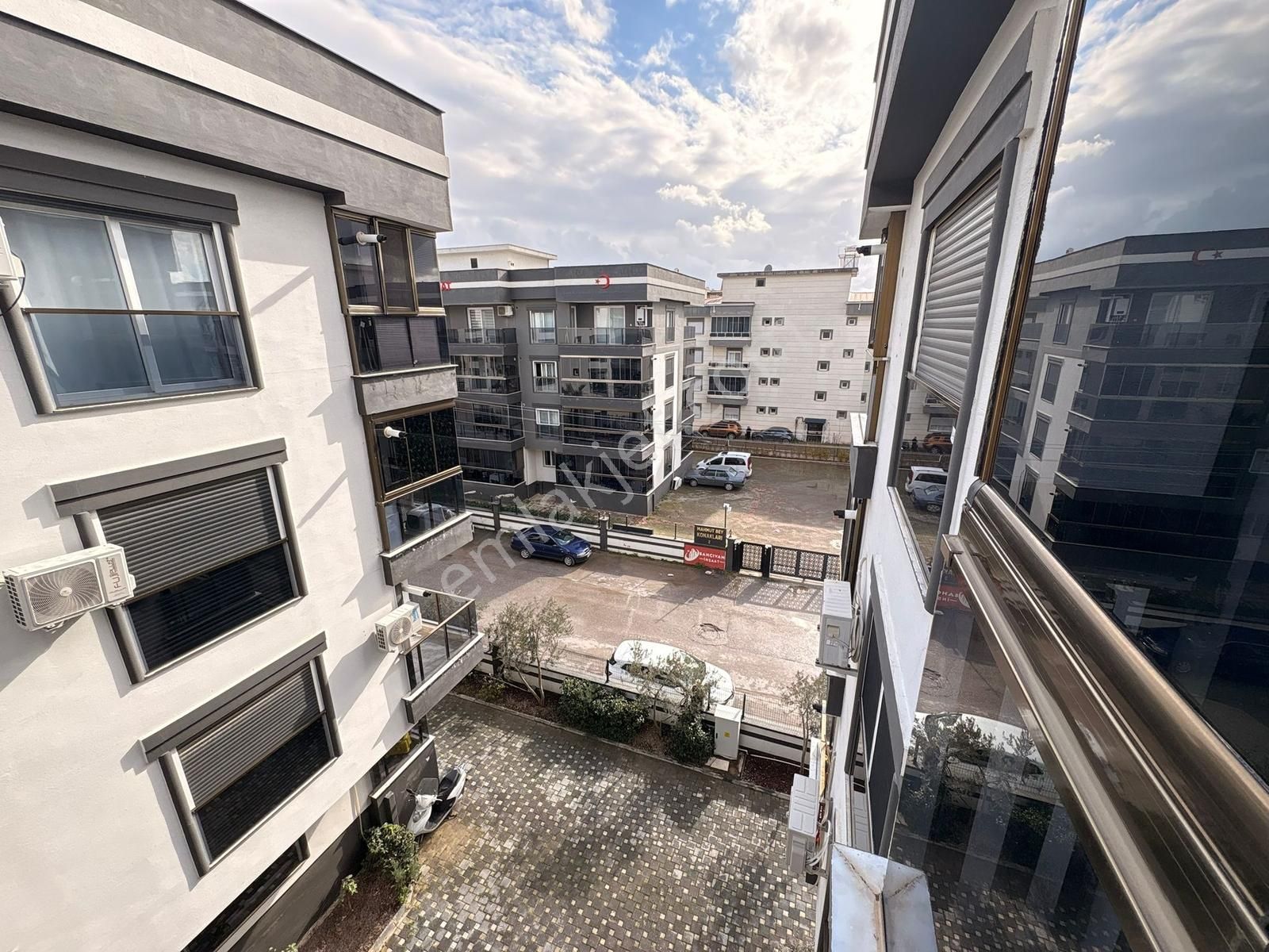 Turyap Torbalı- Kipa Mevkii Havuzlu Sitede Lüx 3+1 Kiralık Daire - Görsel 12