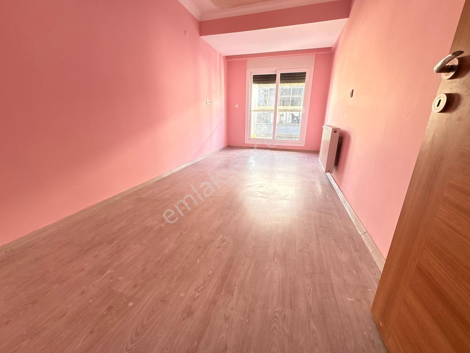 Turyap Torbalı- Kipa Mevkii Havuzlu Sitede Lüx 3+1 Kiralık Daire - Görsel 9