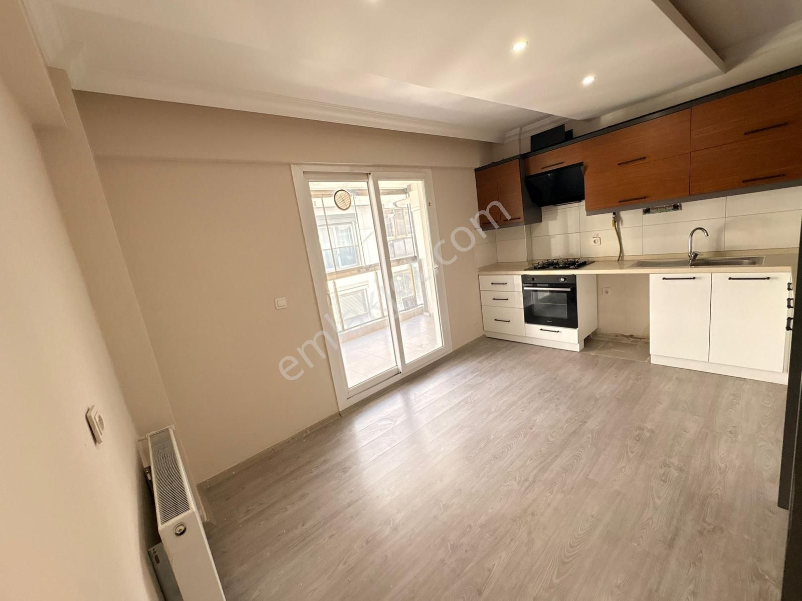 Turyap Torbalı- Kipa Mevkii Havuzlu Sitede Lüx 3+1 Kiralık Daire - Görsel 6