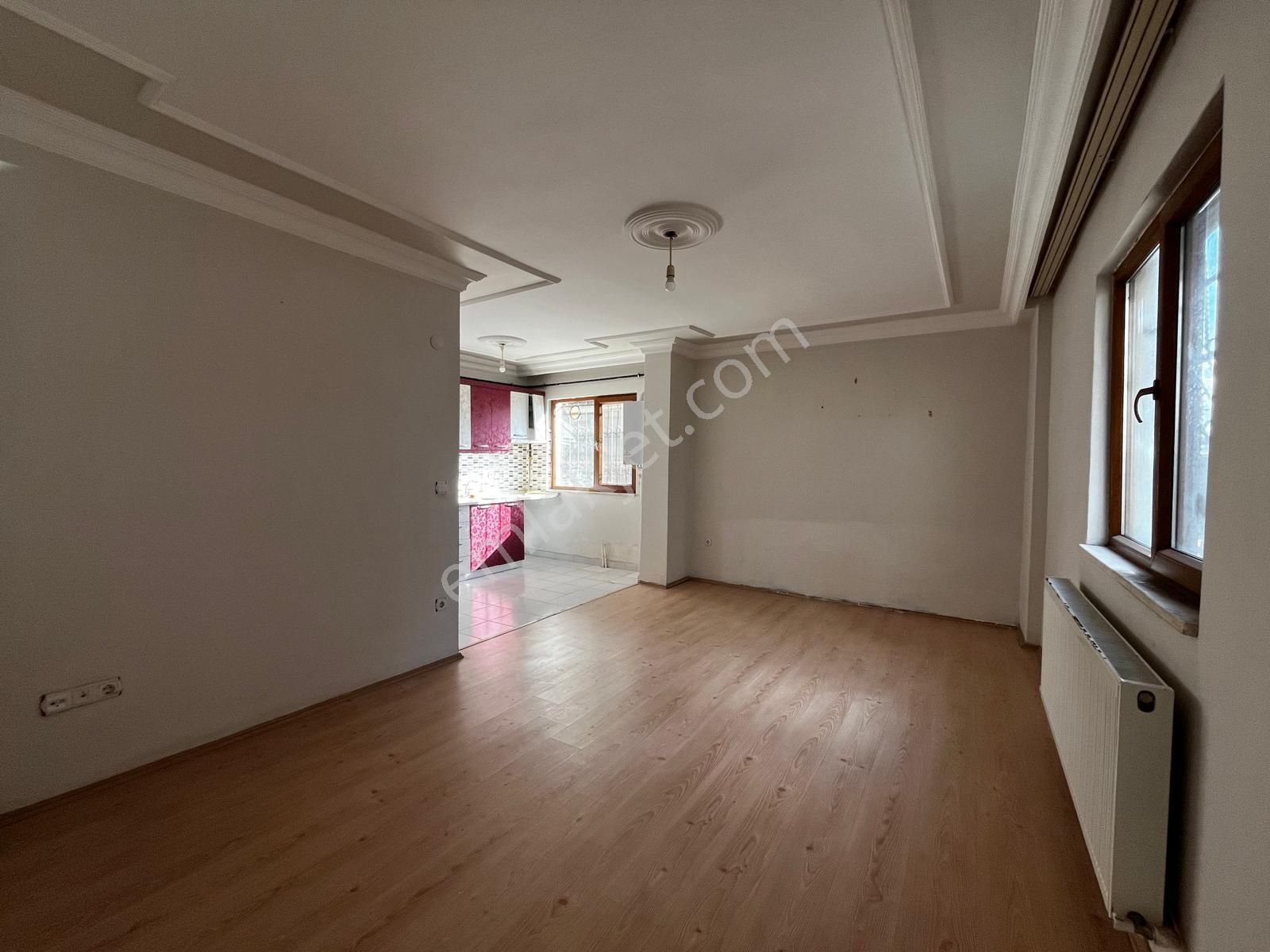 Kartal Cumhuriyet Mah. E-5 Yürüme Mesafesinde 2+1 Kiralık Daire - Görsel 4