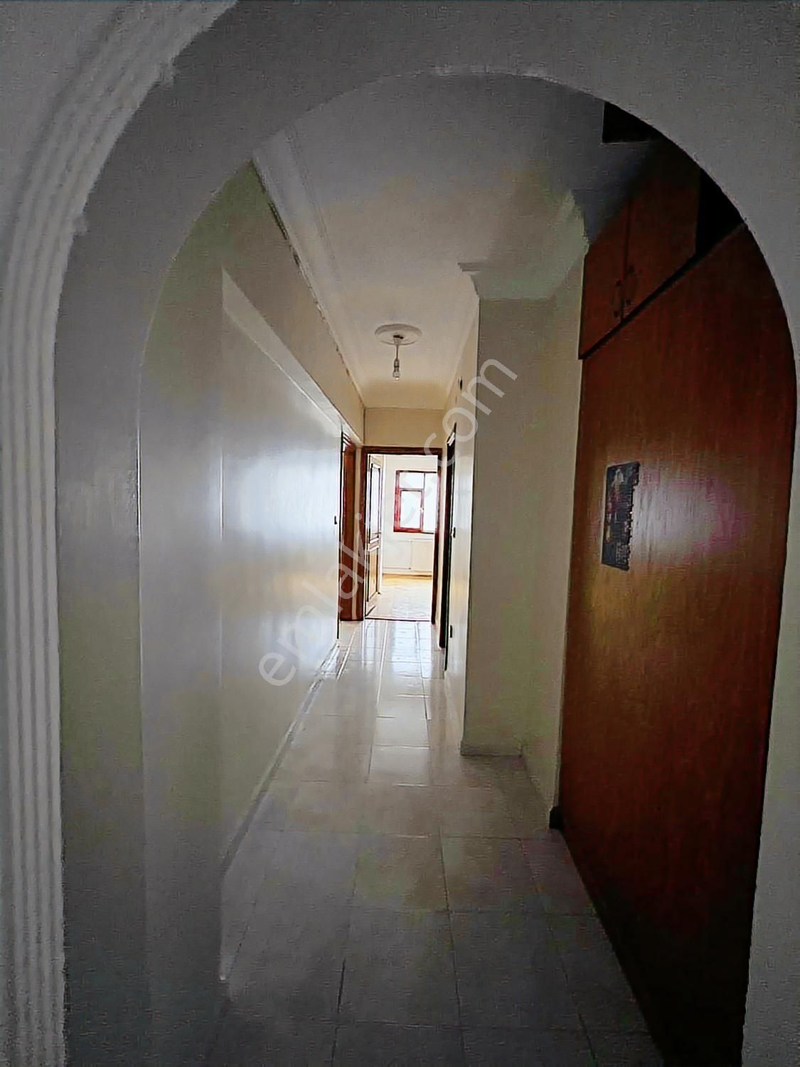 Zümrütevler Hukukçular Sitesinde Metroya 5-10 Dk Yürüme Mesafesi - Görsel 20