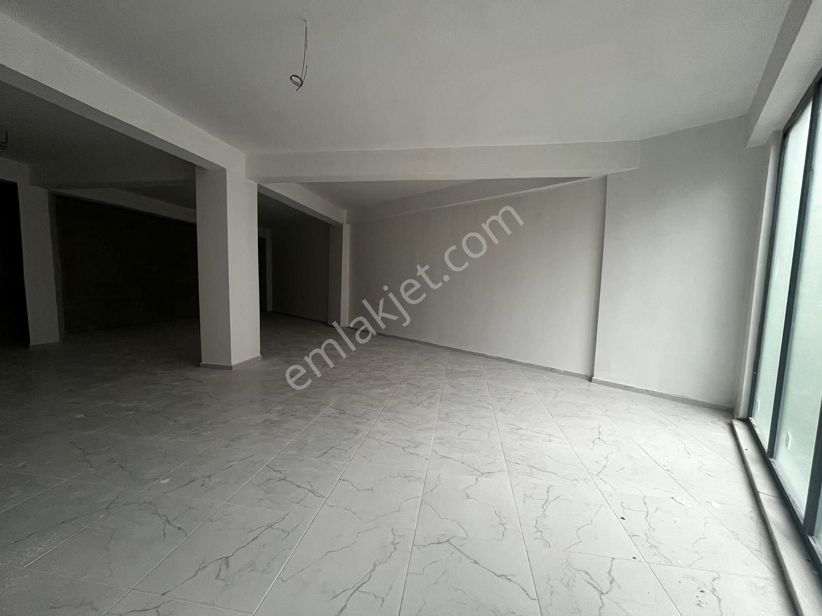 Tuzla Aydınlı Mah. Merkezi Konumda Kiralık Sıfır Dükkan - Görsel 13