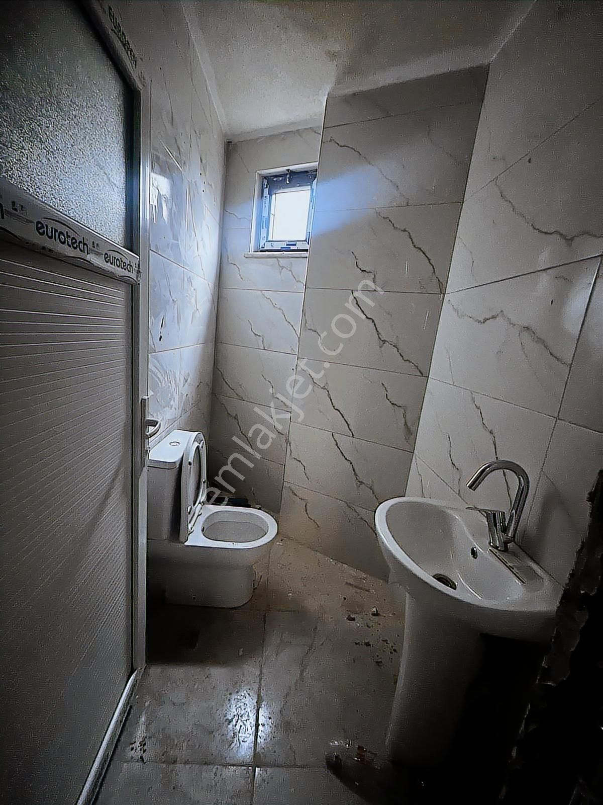 Tuzla Aydınlı Mah. Merkezi Konumda Kiralık Sıfır Dükkan - Görsel 17