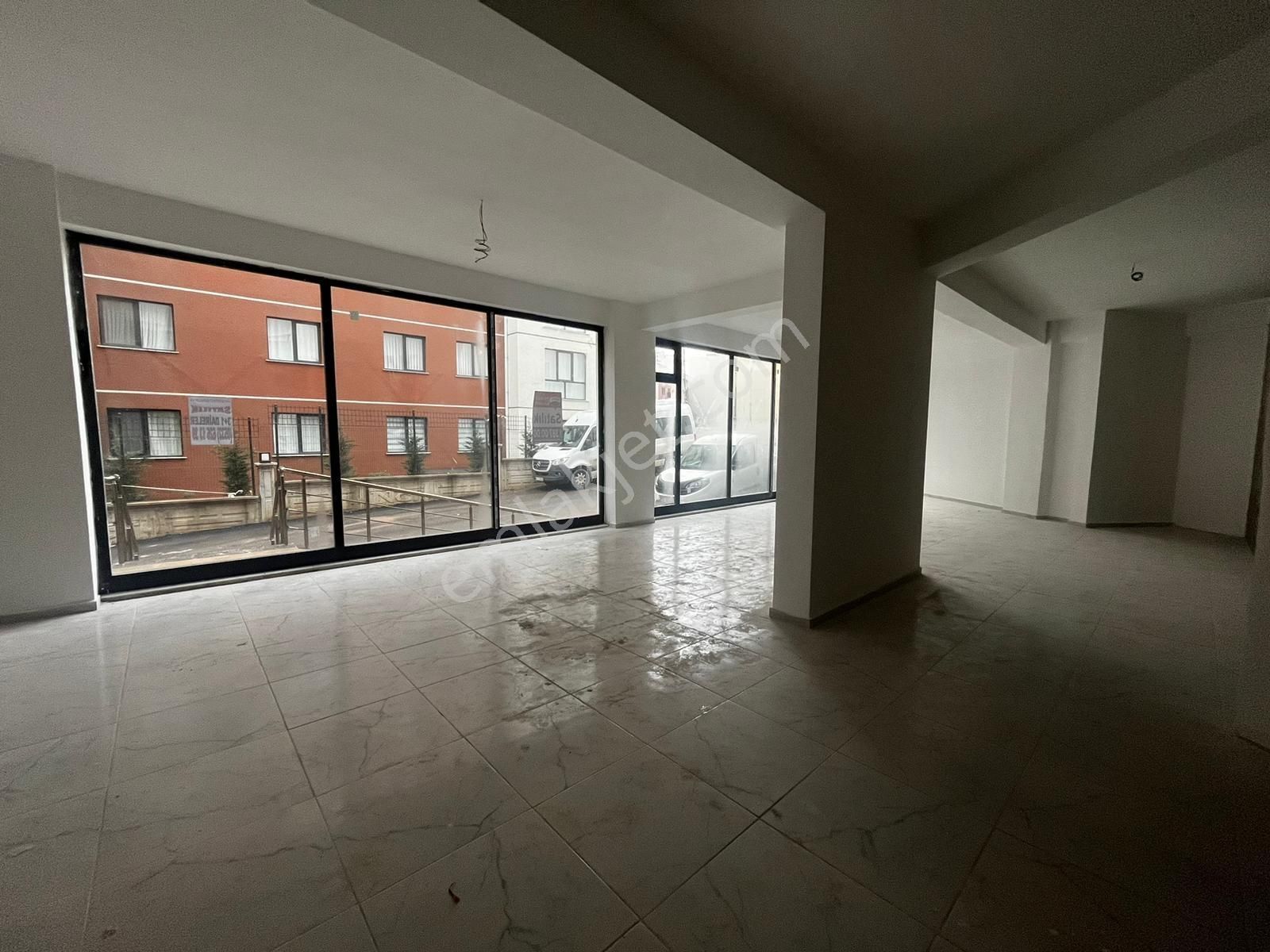 Tuzla Aydınlı Mah. Merkezi Konumda Kiralık Sıfır Dükkan - Görsel 10