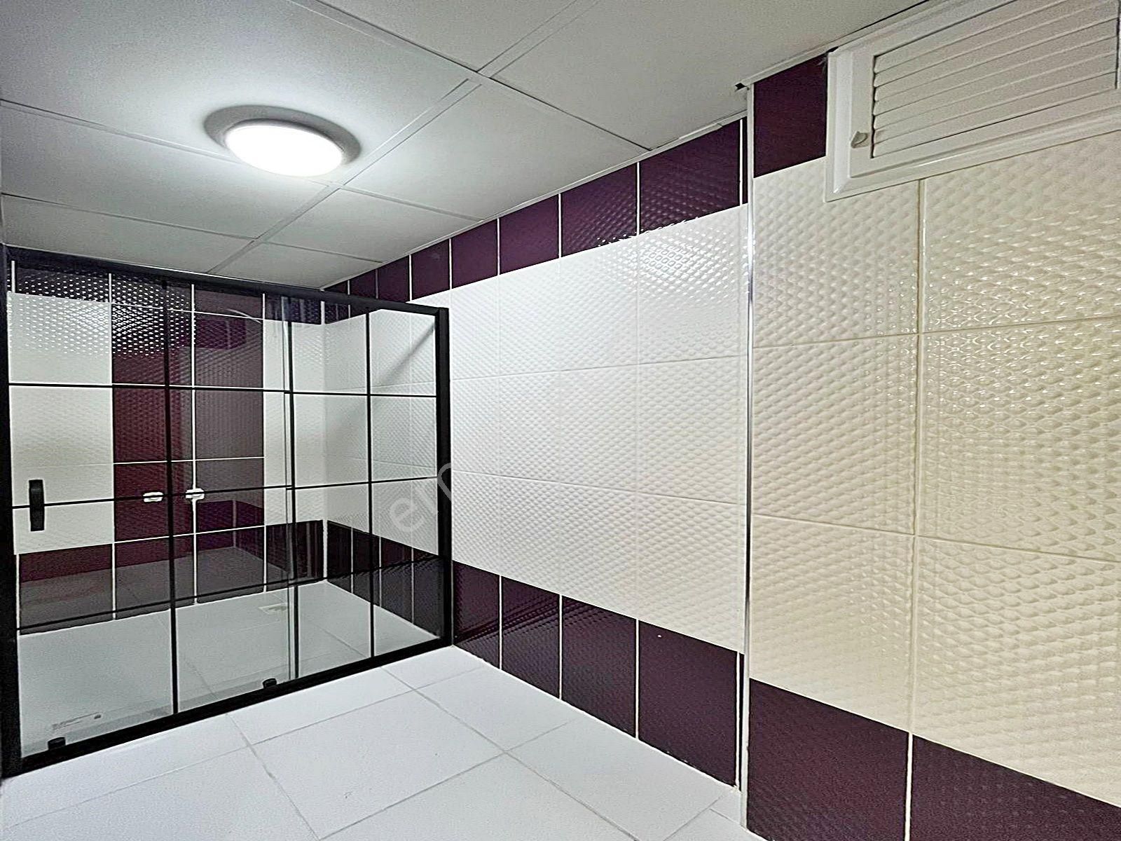 Metrobüse Yürüme Mesafesinde !! Butik Site İçinde 2+1 Lüks Daire !!! - Görsel 18