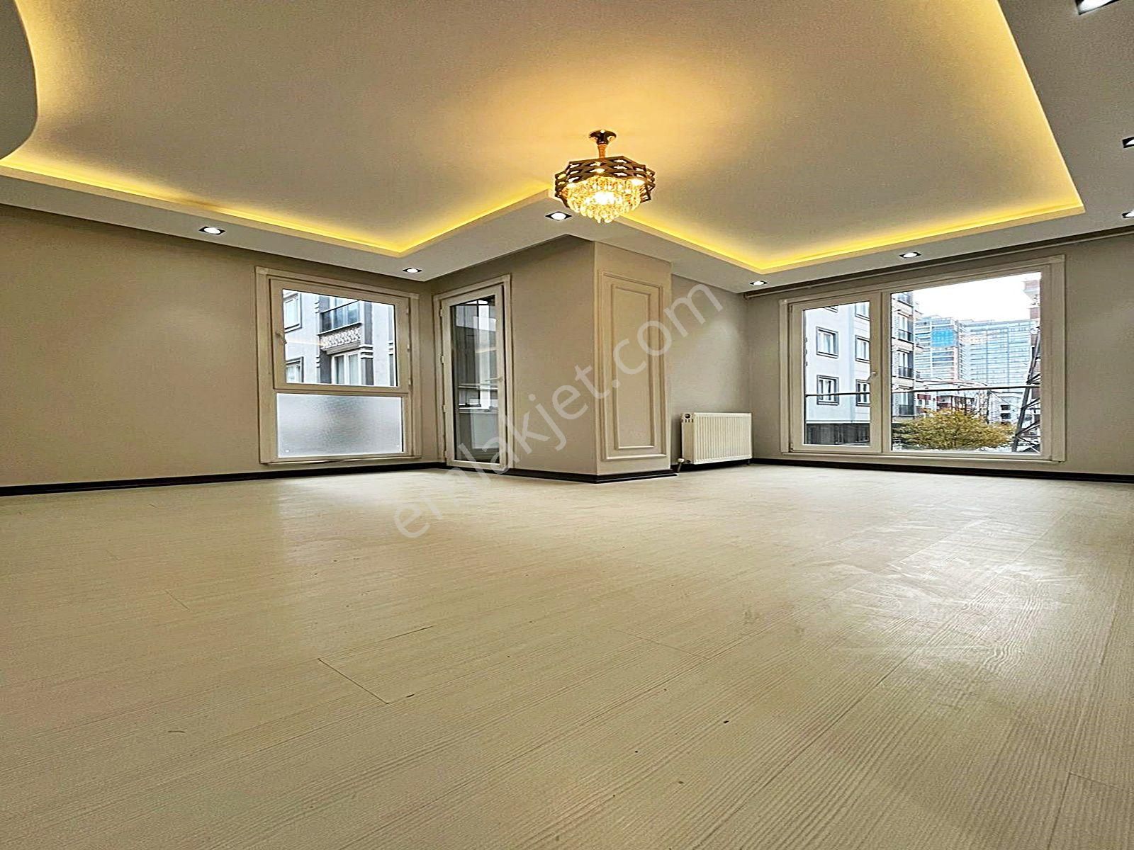 Metrobüse Yürüme Mesafesinde !! Butik Site İçinde 2+1 Lüks Daire !!! - Görsel 13