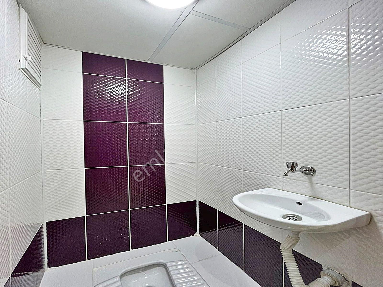 Metrobüse Yürüme Mesafesinde !! Butik Site İçinde 2+1 Lüks Daire !!! - Görsel 22