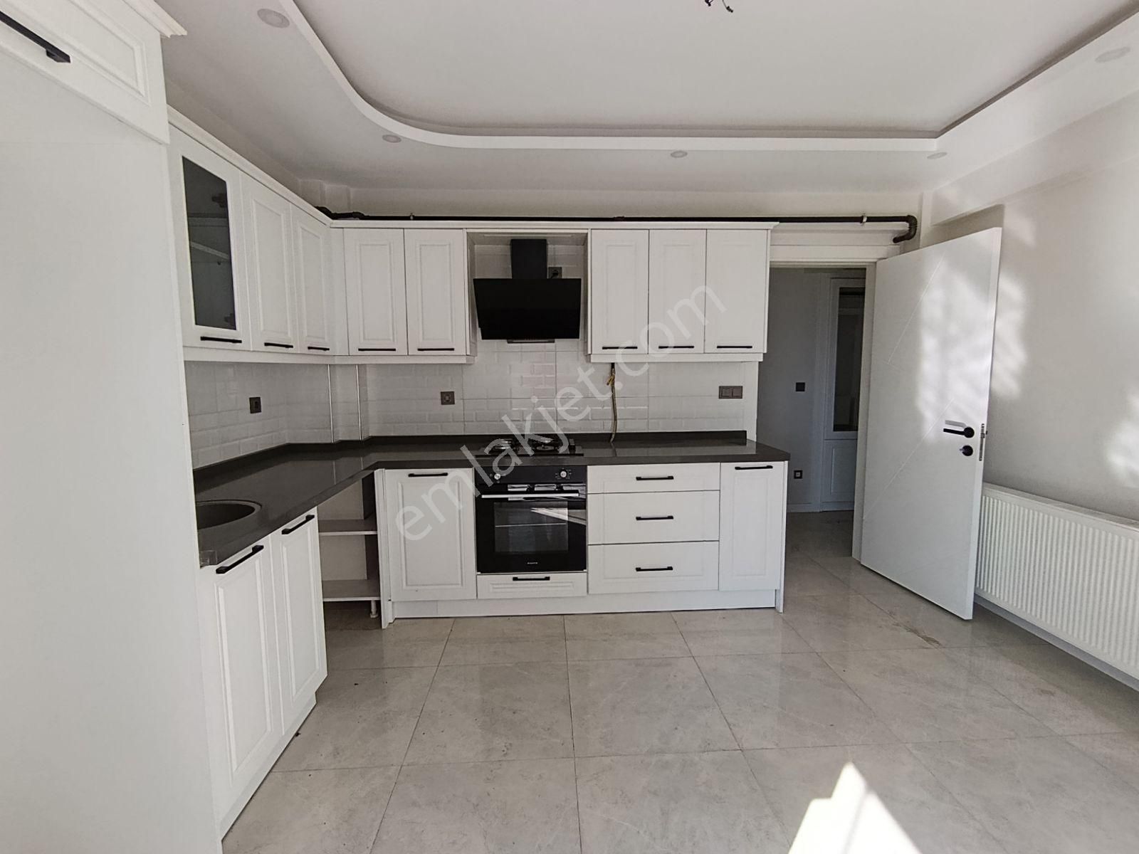 Turyap Torbalı'dan Muratbey'de Kiralık 2+1 Daire