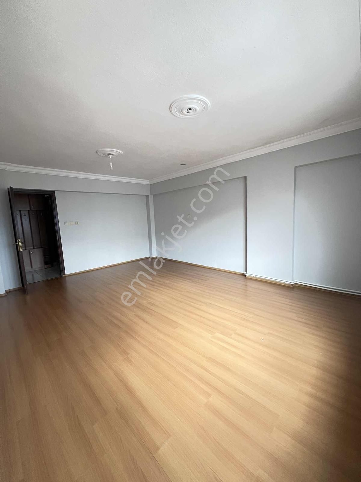 Ertuğrul Çarşı Merkezde Anayola Çok Yakın Ferah 3+1 Daire - Görsel 24