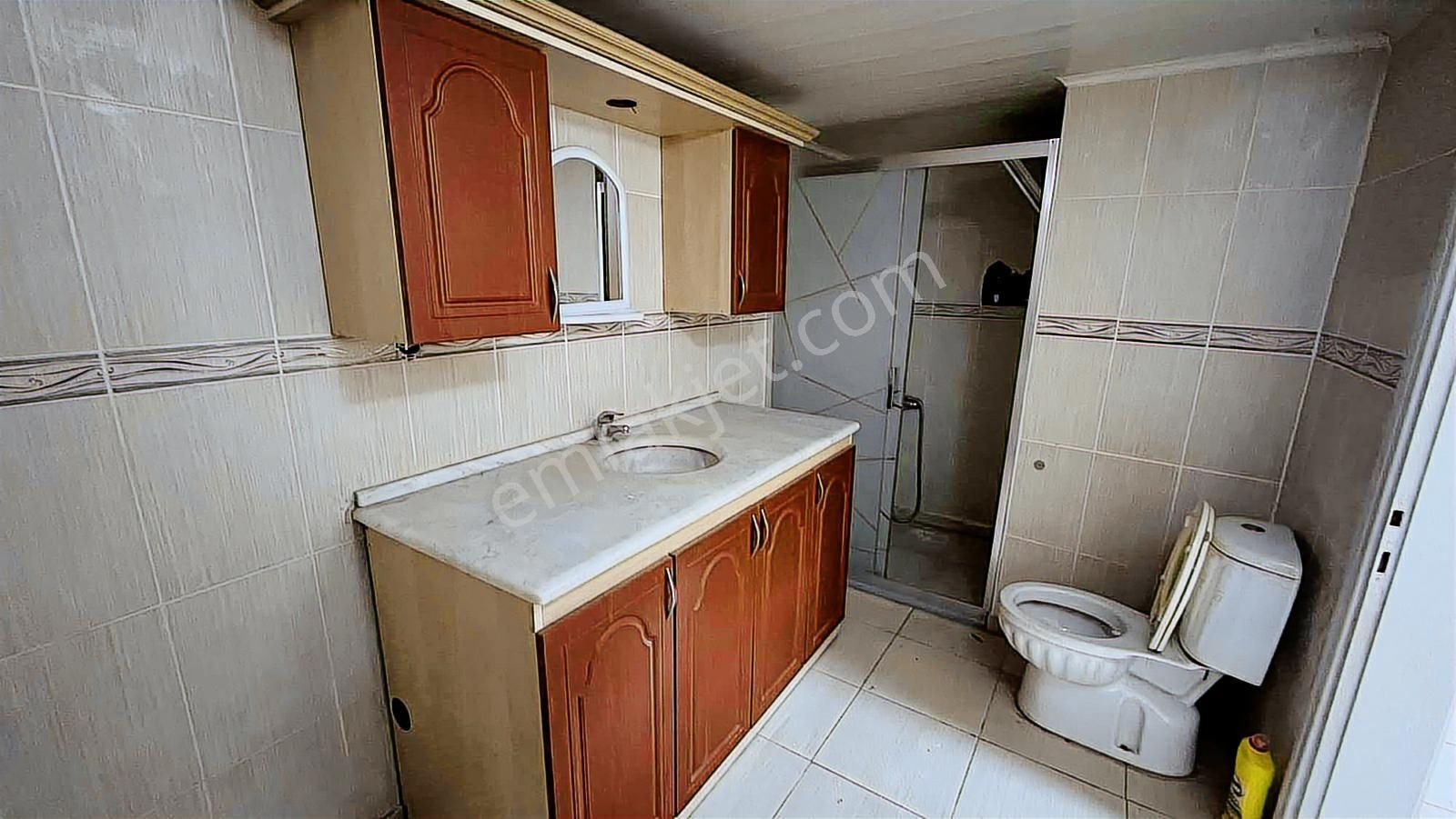 Torbalı Tepeköy Mah. Çarşı Merkezde Ara Kat 3+1 Kiralık Daire - Görsel 2