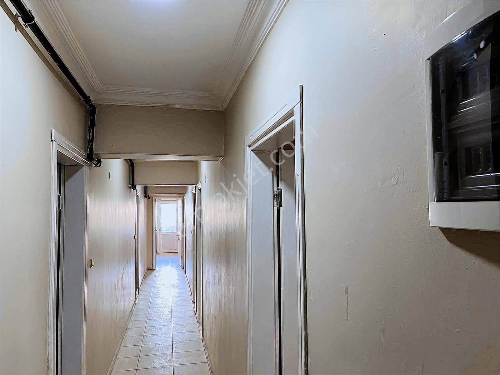 Torbalı Tepeköy Mah. Çarşı Merkezde Ara Kat 3+1 Kiralık Daire - Görsel 28