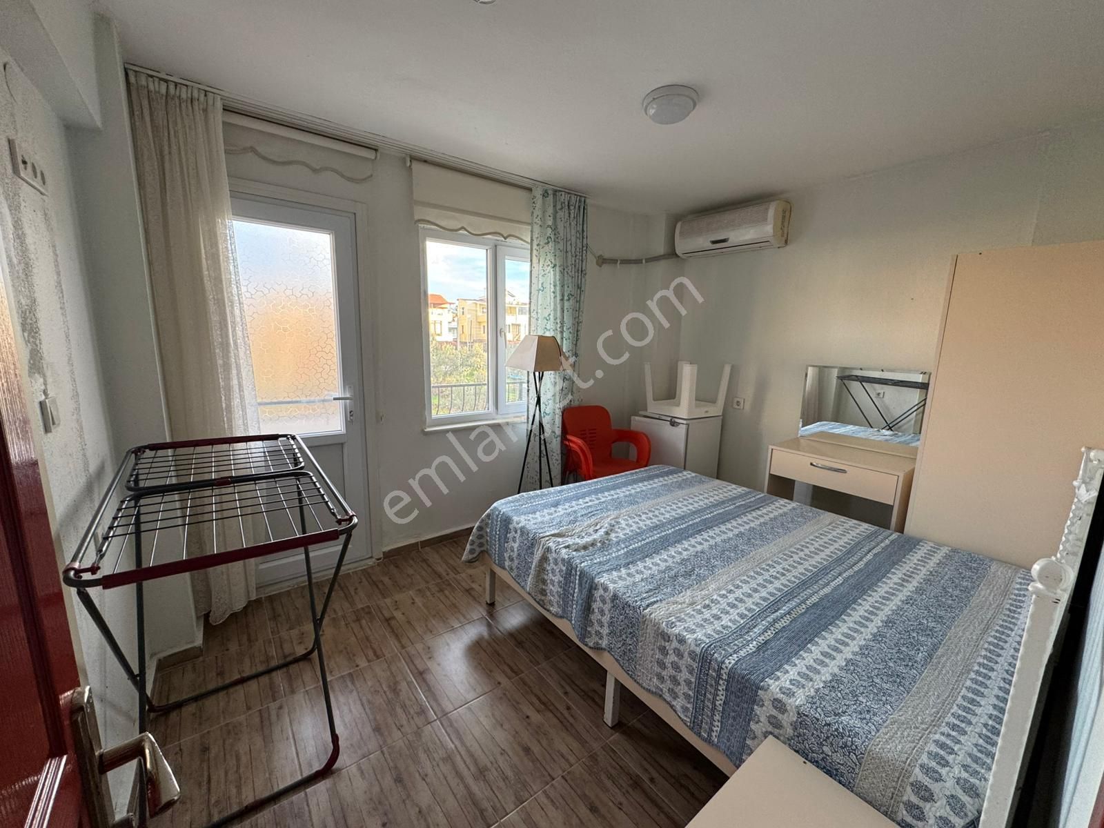 Dikili Merkezde | 6 Odalı, Bahçeli, Yüksek Getirili Pansiyon - Görsel 15