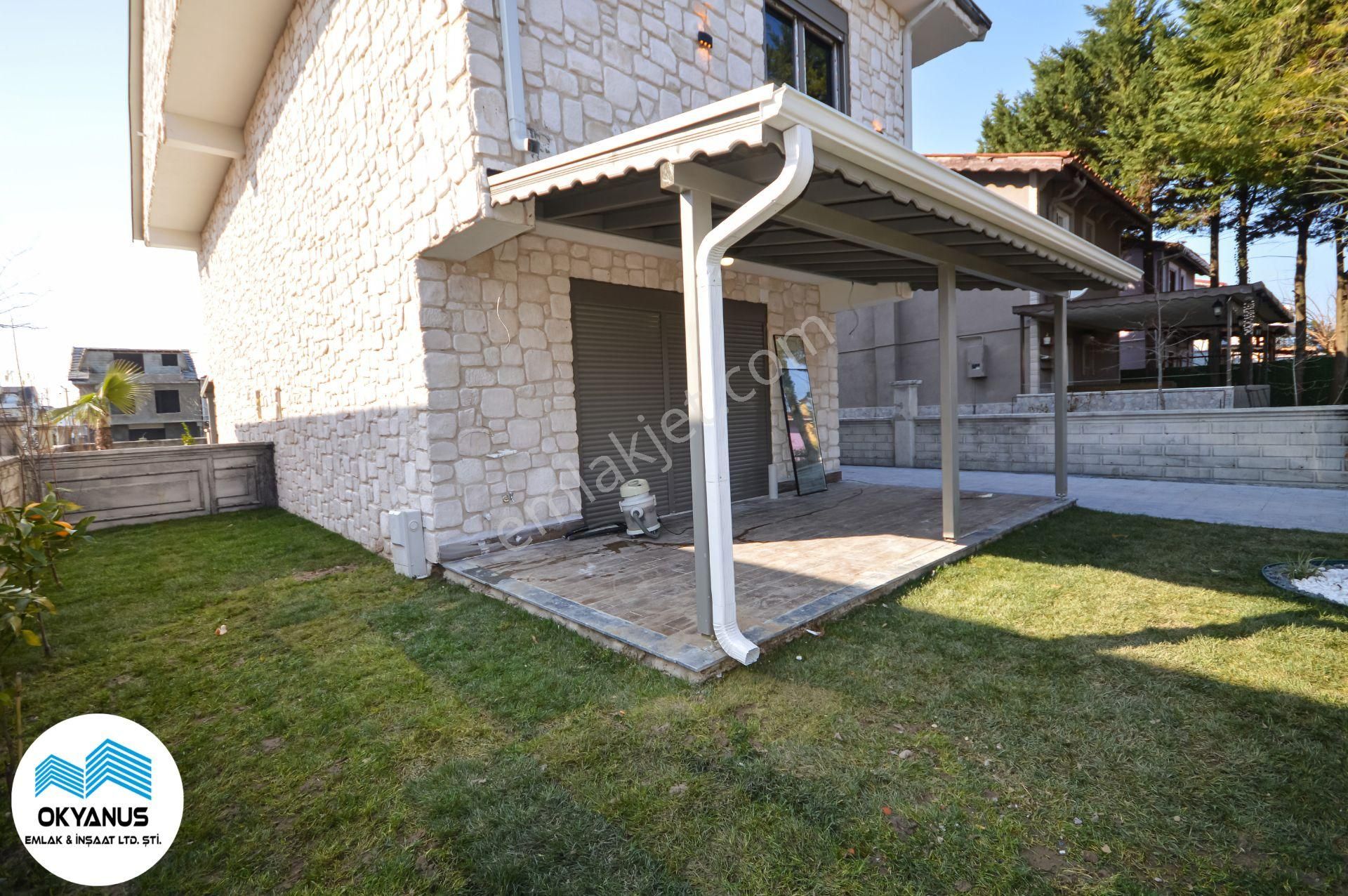 Sakarya Kocaali'de Geniş Bahçeli 4+1 Modern Villa - Görsel 2