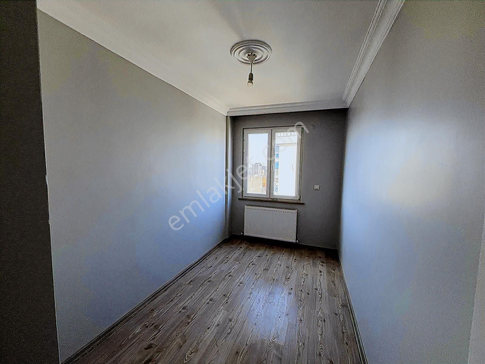 Kartal Yakacık'ta Deniz Manzaralı Emsalsiz 3+1 Satılık Daire - Görsel 18
