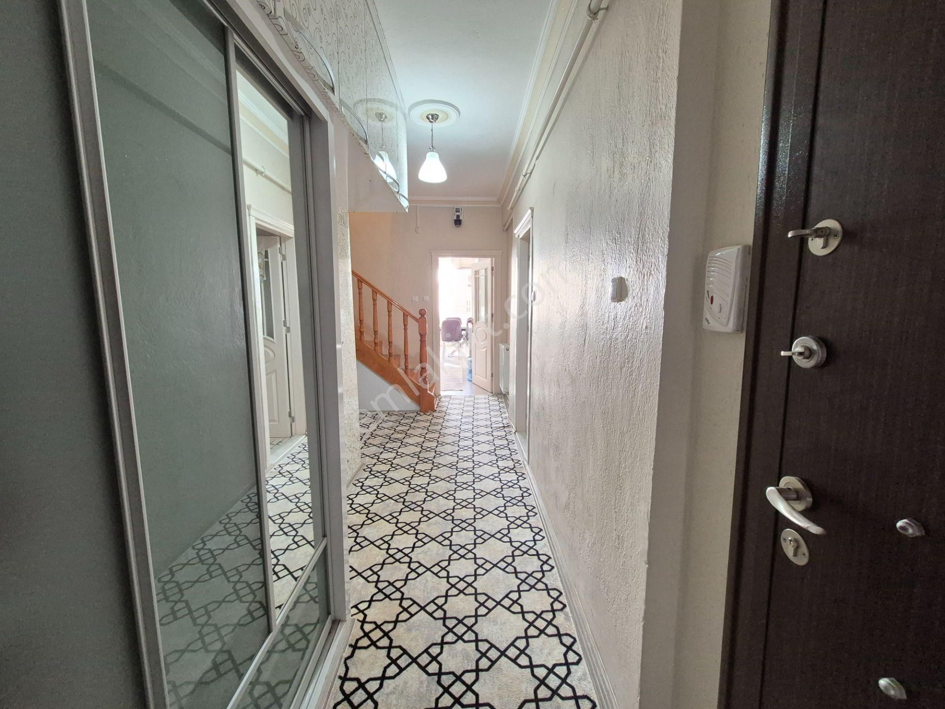 S. Eyyübi Mahallesi'nde Yelda Ark Cepheli 3+1 Dublek 170m2 Masrafsız Fırsar Daire - Görsel 6