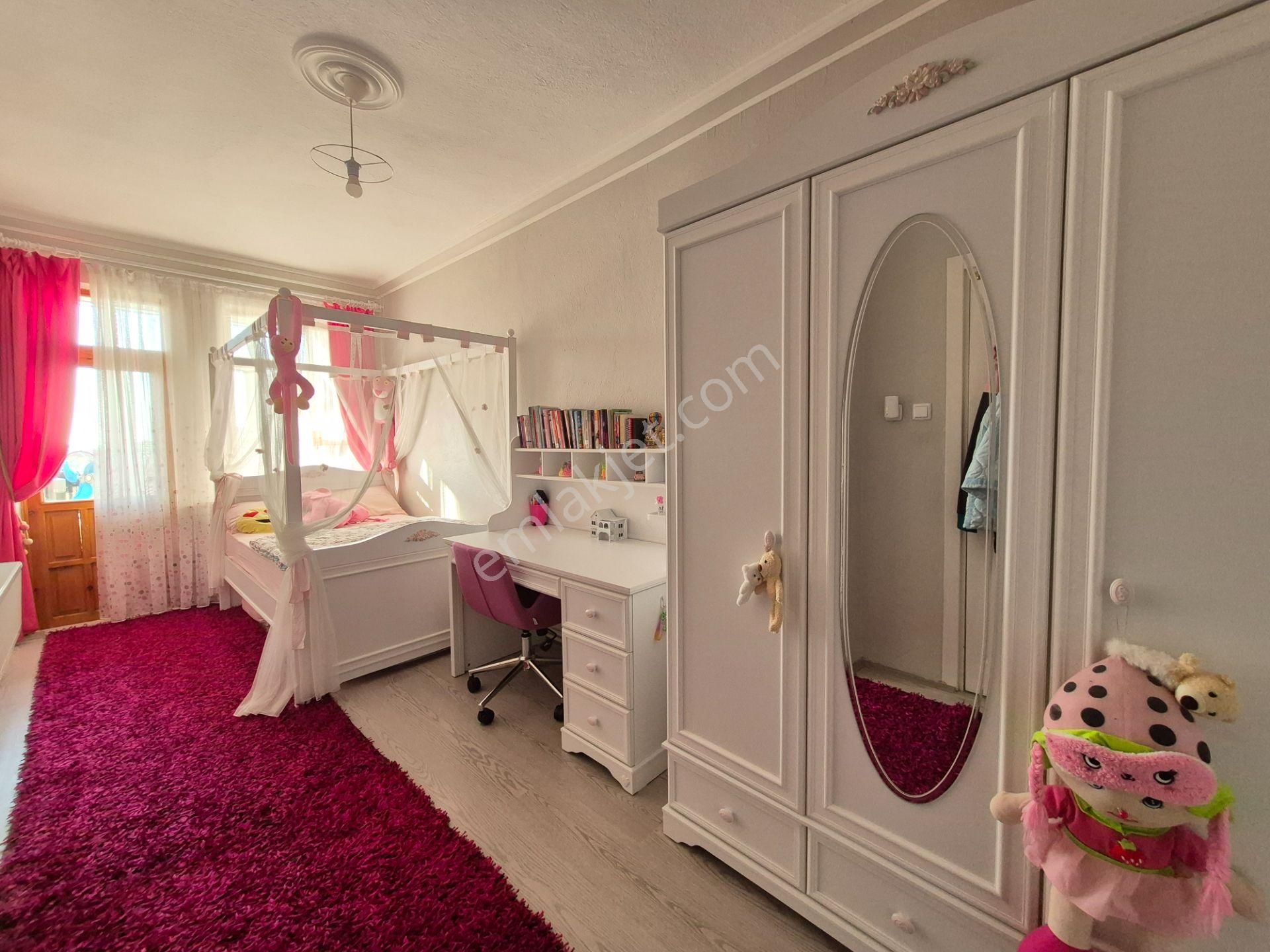 S. Eyyübi Mahallesi'nde Yelda Ark Cepheli 3+1 Dublek 170m2 Masrafsız Fırsar Daire - Görsel 38