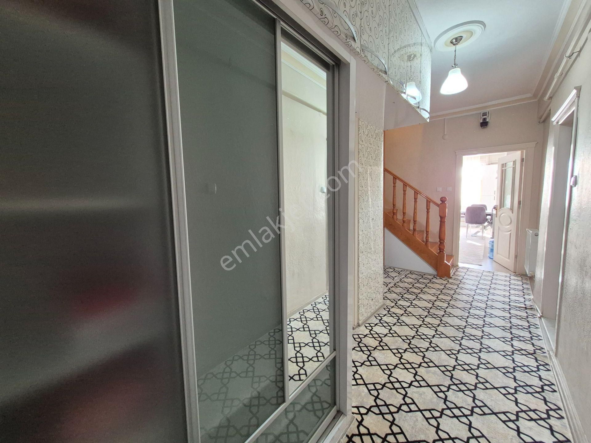 S. Eyyübi Mahallesi'nde Yelda Ark Cepheli 3+1 Dublek 170m2 Masrafsız Fırsar Daire - Görsel 24