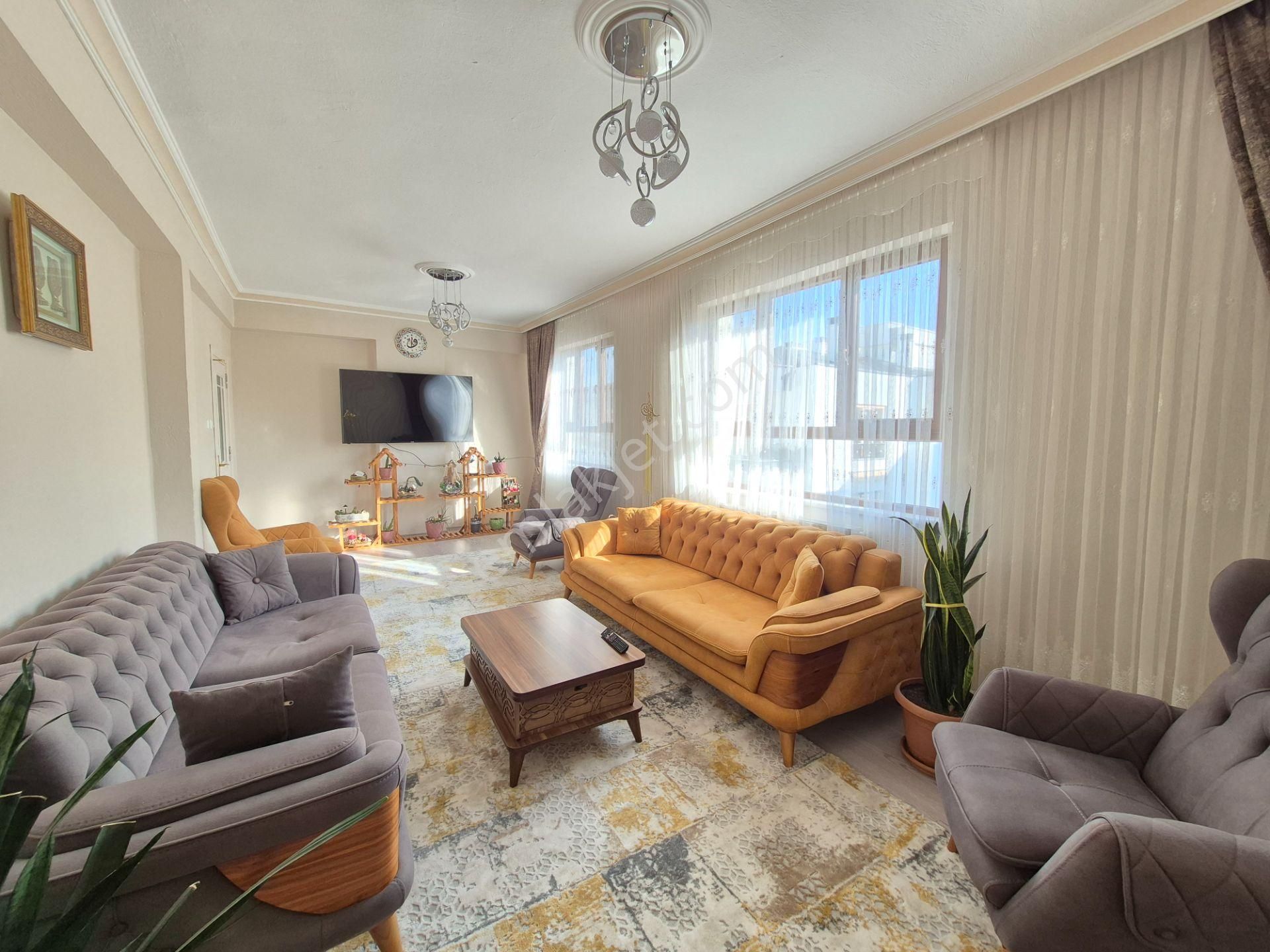 S. Eyyübi Mahallesi'nde Yelda Ark Cepheli 3+1 Dublek 170m2 Masrafsız Fırsar Daire - Görsel 19