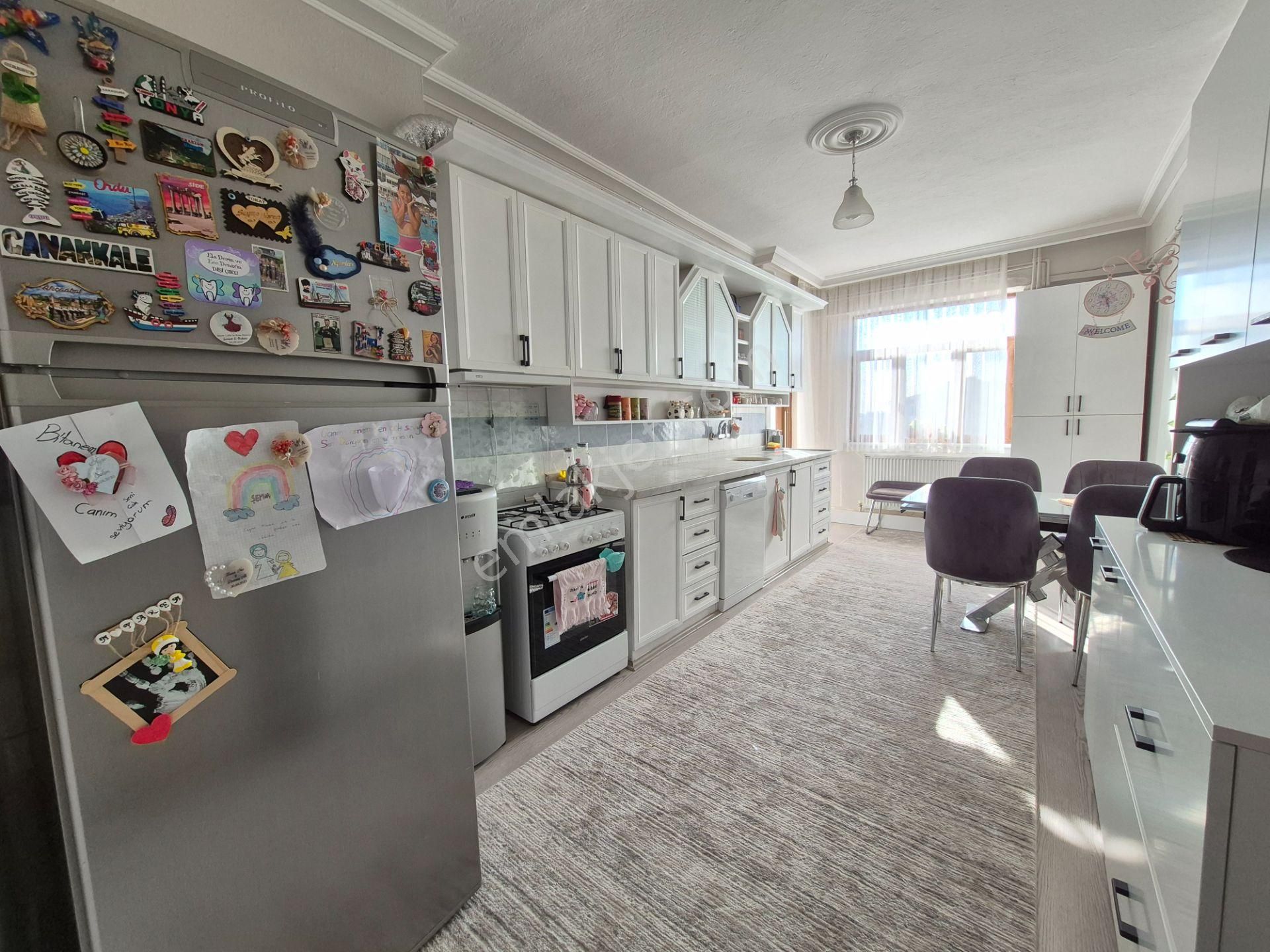 S. Eyyübi Mahallesi'nde Yelda Ark Cepheli 3+1 Dublek 170m2 Masrafsız Fırsar Daire - Görsel 2