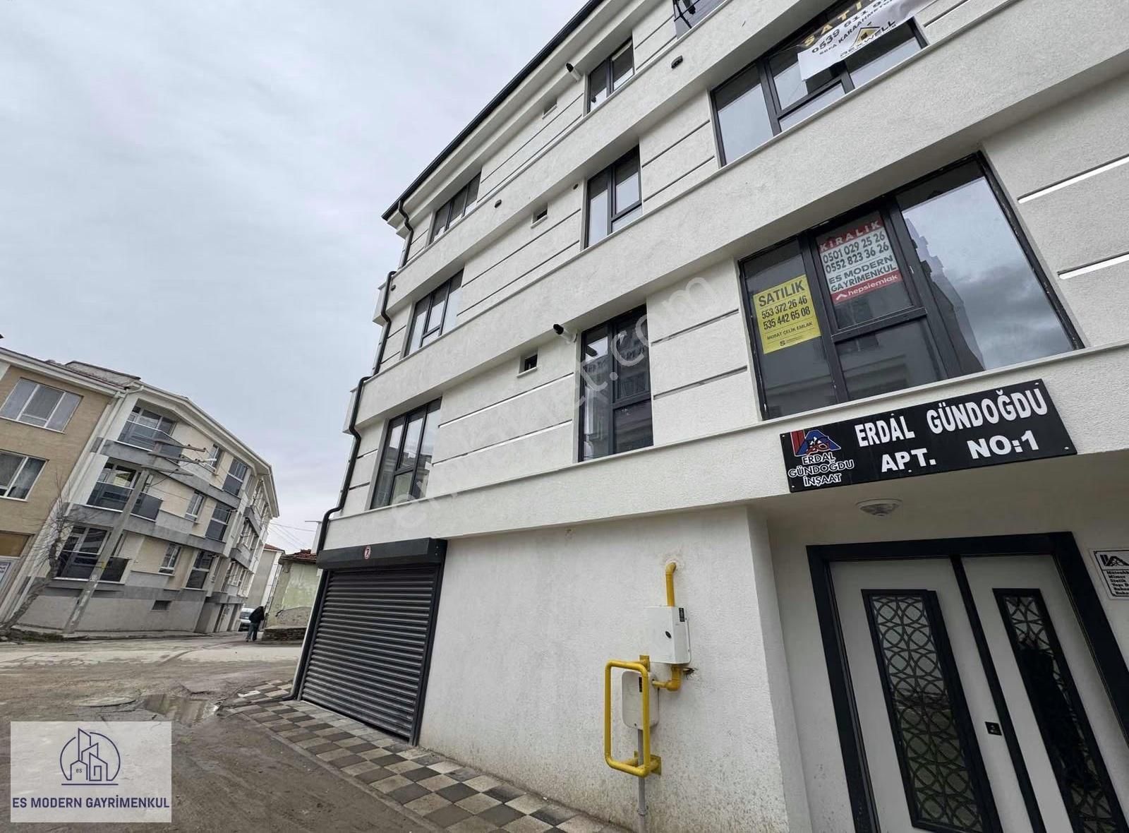 Sütlüce Uluzafer Cd. Üzeri, Sıfır 1+1 Kiralık Daire