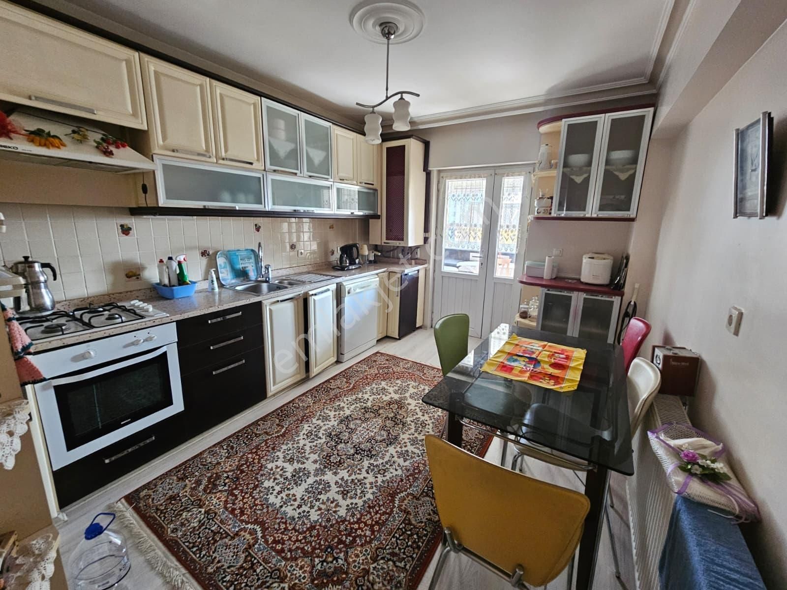 Göksu Mah. Utkan1 Sitesinde Full Eşyalı 3+1 Kiralık Daire - Görsel 5