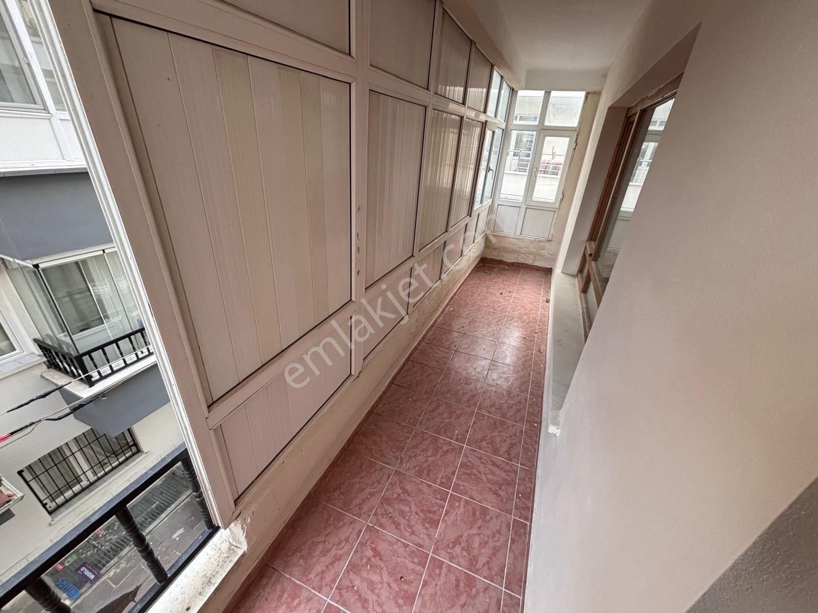 Ş.hakan Bayrak Parkı Yknı Arakat 3+1 Yüksek Giriş Kiralık Daire** - Görsel 5