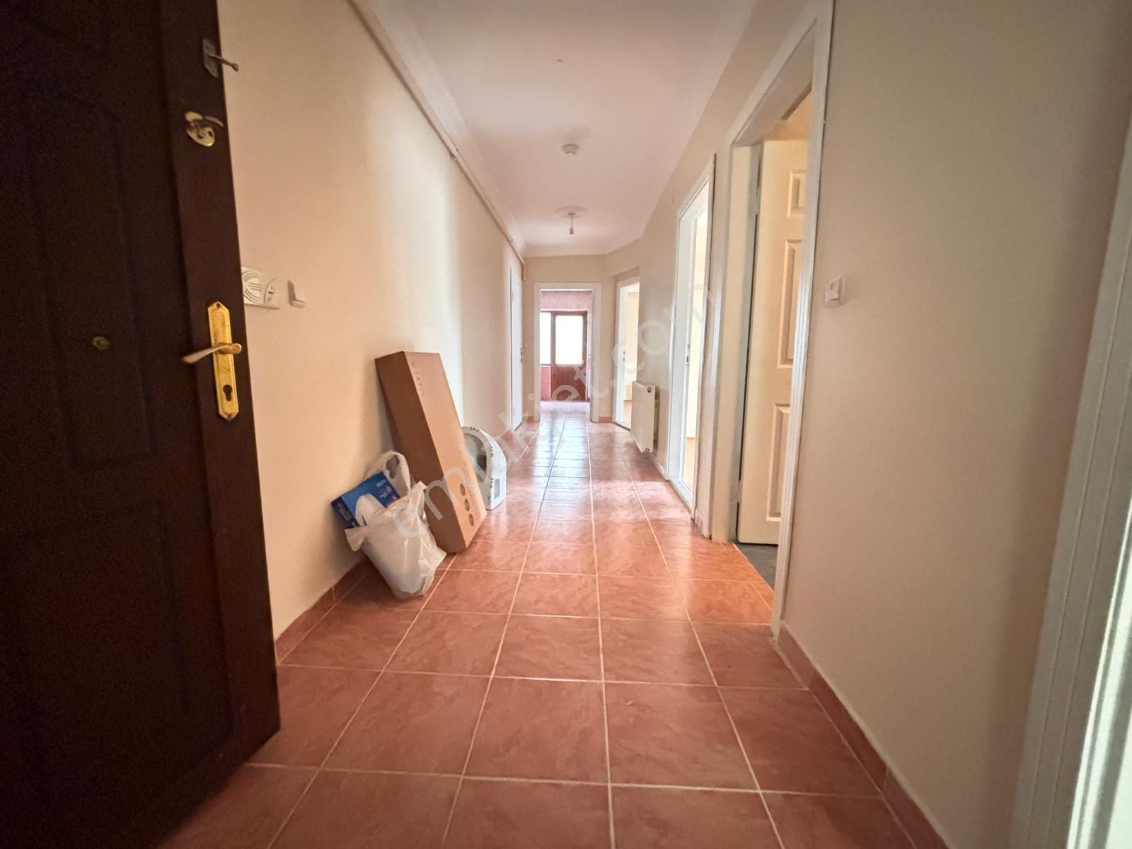 Ş.hakan Bayrak Parkı Yknı Arakat 3+1 Yüksek Giriş Kiralık Daire** - Görsel 23