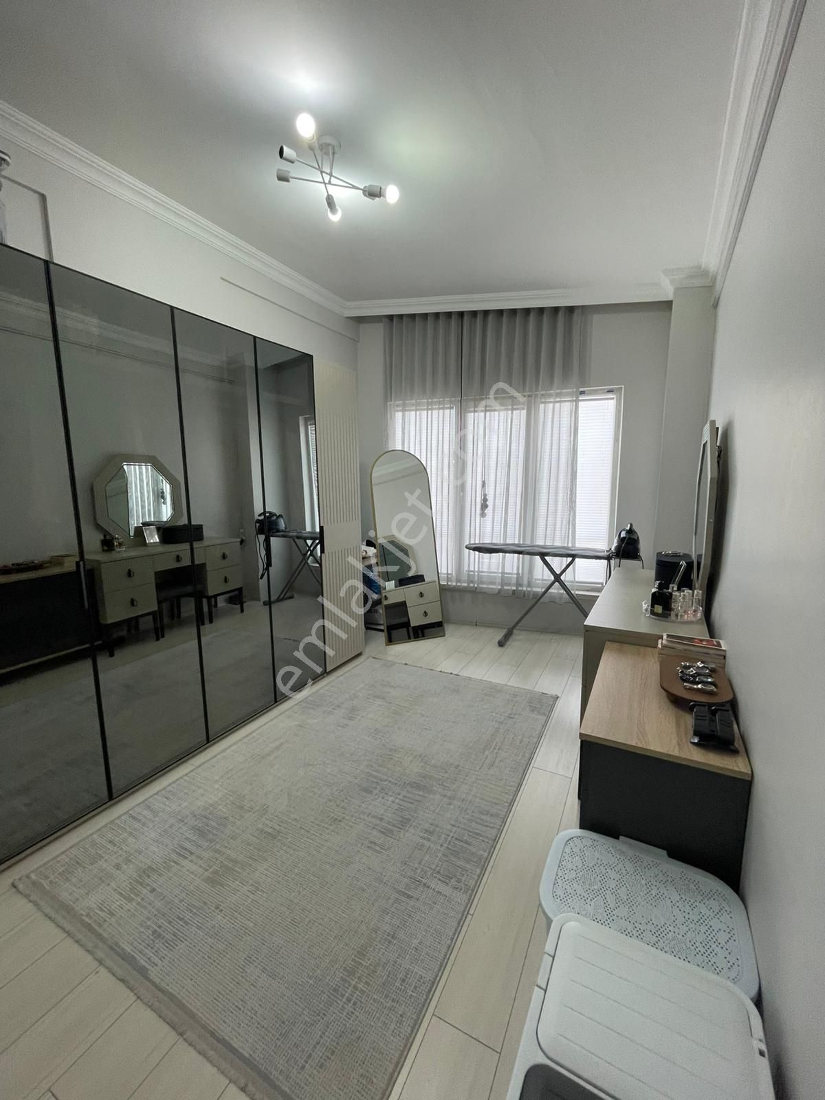 Afyon Üçok Emlaktan Dervişpaşa Mah Merkezde Satılık Lüx 4+1 Köşe Sıfır Niteliğinde Dublex Daire - Görsel 15