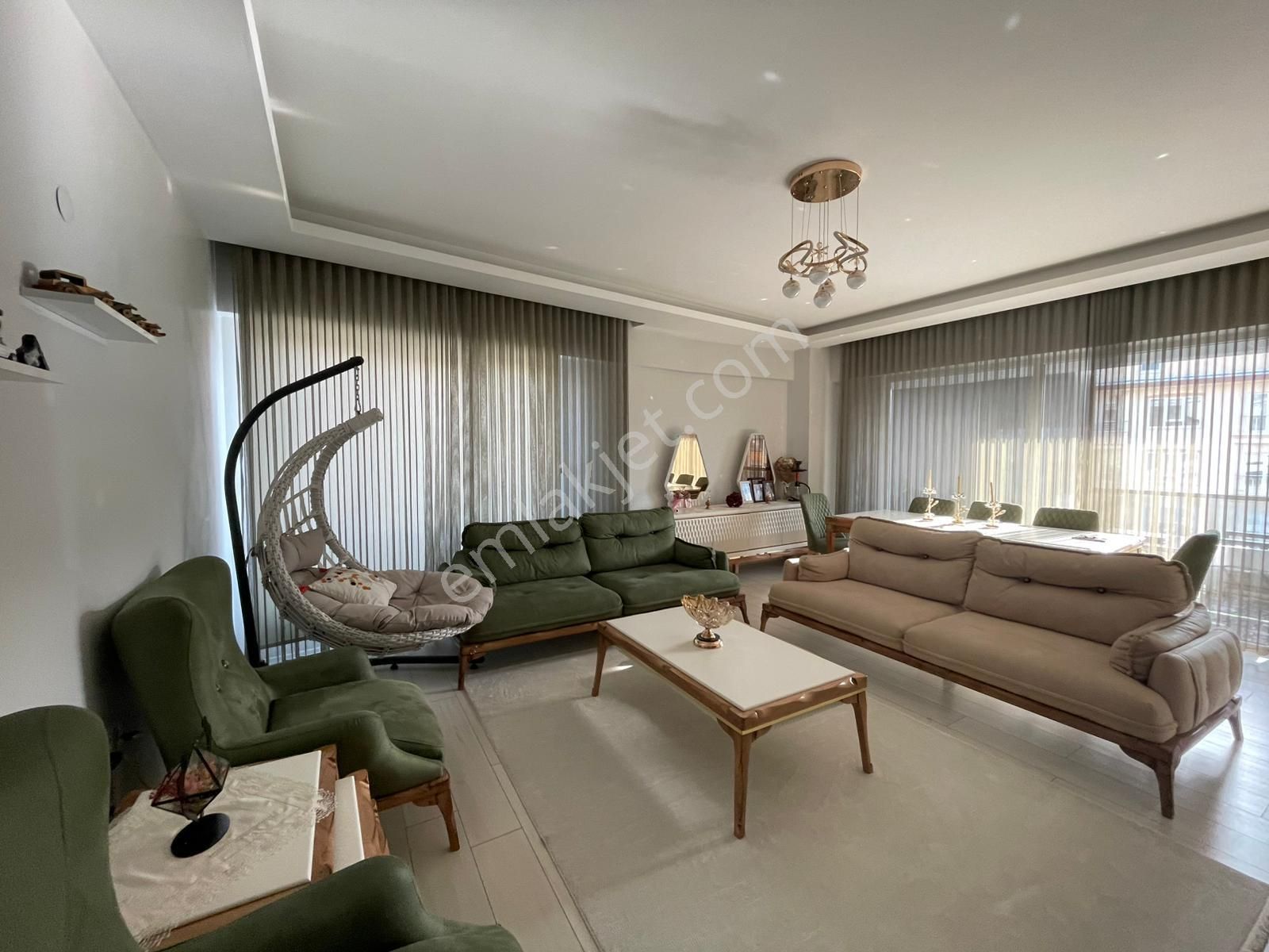 Afyon Üçok Emlaktan Dervişpaşa Mah Merkezde Satılık Lüx 4+1 Köşe Sıfır Niteliğinde Dublex Daire - Görsel 18