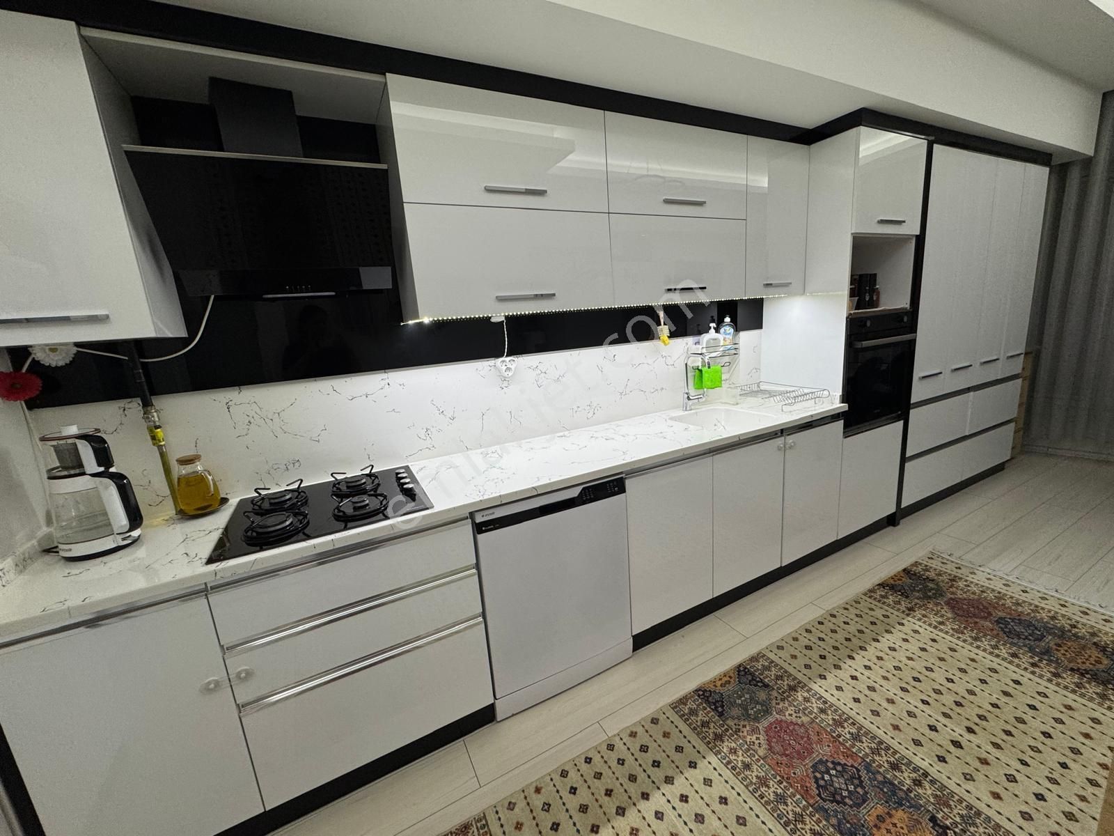 Afyon Üçok Emlaktan Dervişpaşa Mah Merkezde Satılık Lüx 4+1 Köşe Sıfır Niteliğinde Dublex Daire - Görsel 9