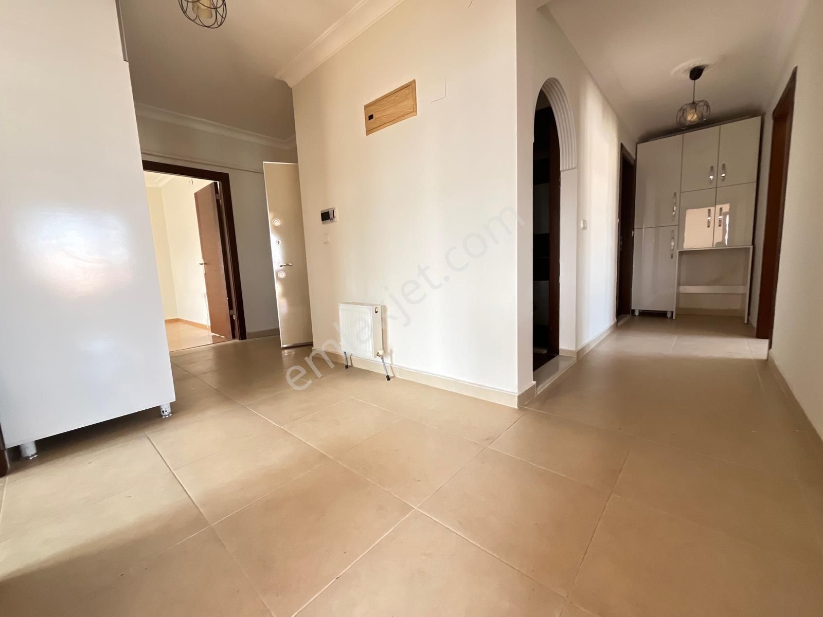 Şentepe Teleferik Yakını Sitede Ebebeyin Banyolu Masrafsız Satılık Daire** - Görsel 29