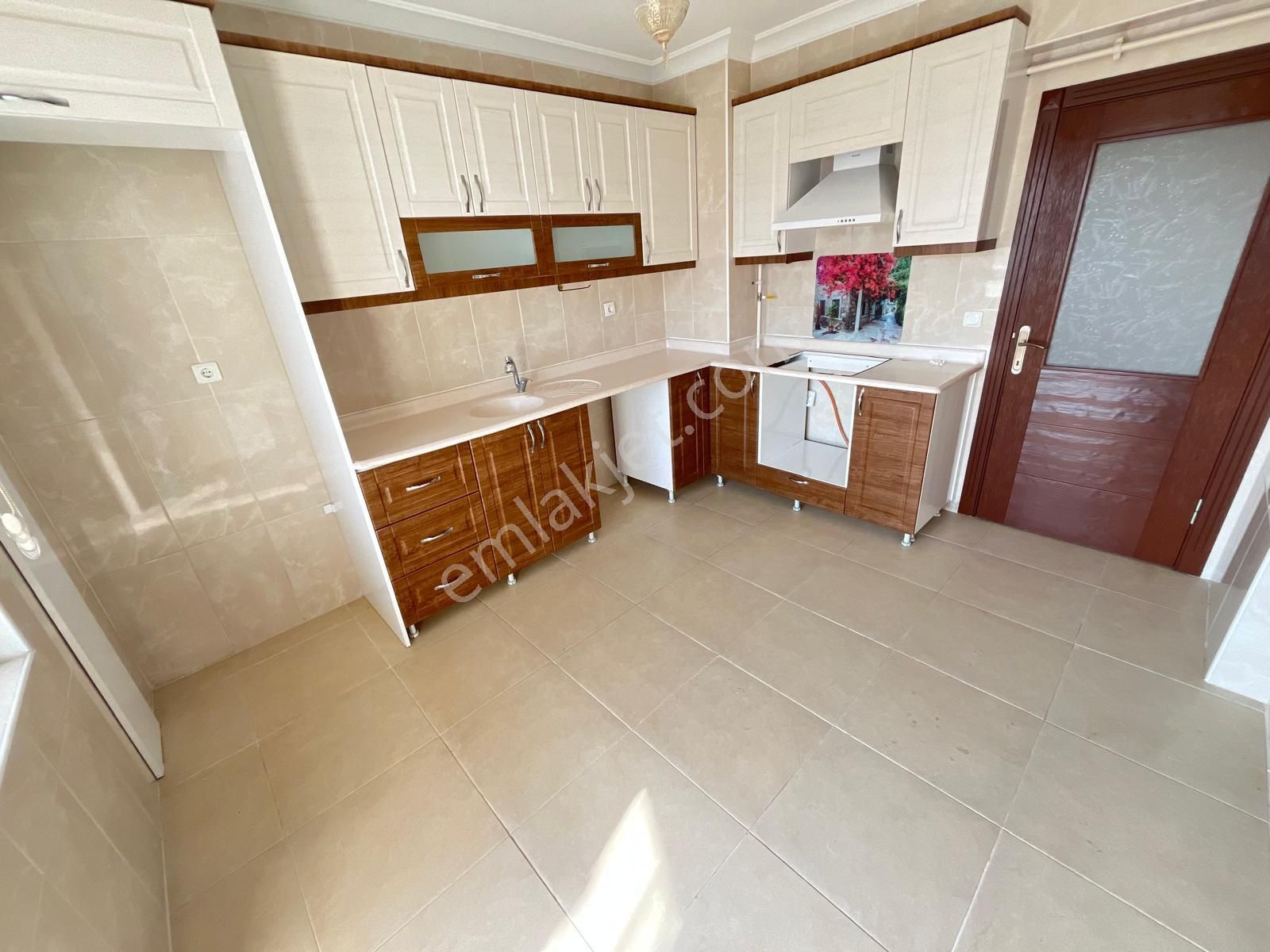 Şentepe Teleferik Yakını Sitede Ebebeyin Banyolu Masrafsız Satılık Daire** - Görsel 7