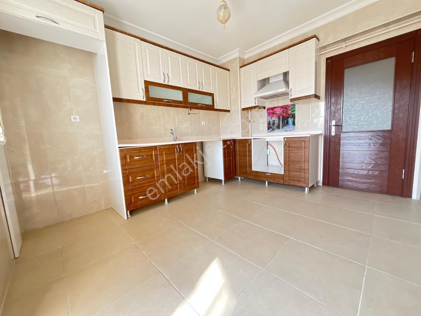 Şentepe Teleferik Yakını Sitede Ebebeyin Banyolu Masrafsız Satılık Daire**