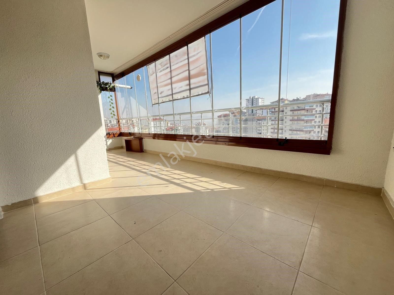 Şentepe Teleferik Yakını Sitede Ebebeyin Banyolu Masrafsız Satılık Daire** - Görsel 15