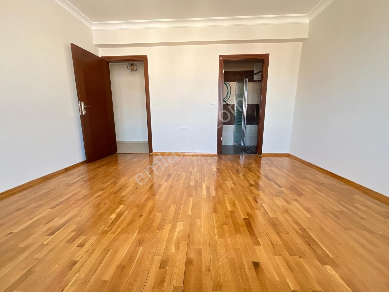 Şentepe Teleferik Yakını Sitede Ebebeyin Banyolu Masrafsız Satılık Daire** - Görsel 26