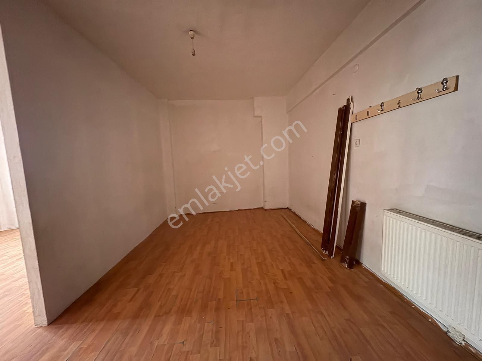 Mollateamemlak Bayrampaşa Devlet Hastanesinin Karşı Sokağında Satılık 2+1 Daire - Görsel 7