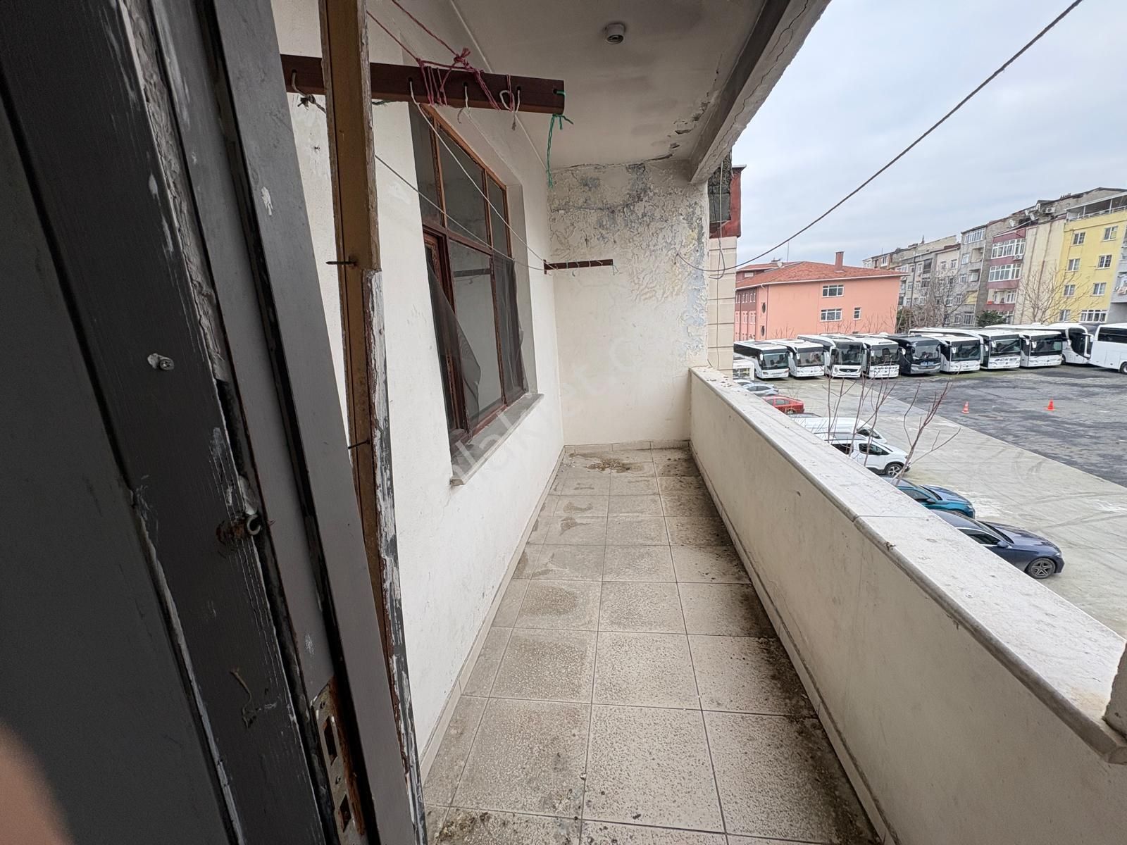 Mollateamemlak Bayrampaşa Devlet Hastanesinin Karşı Sokağında Satılık 2+1 Daire - Görsel 19