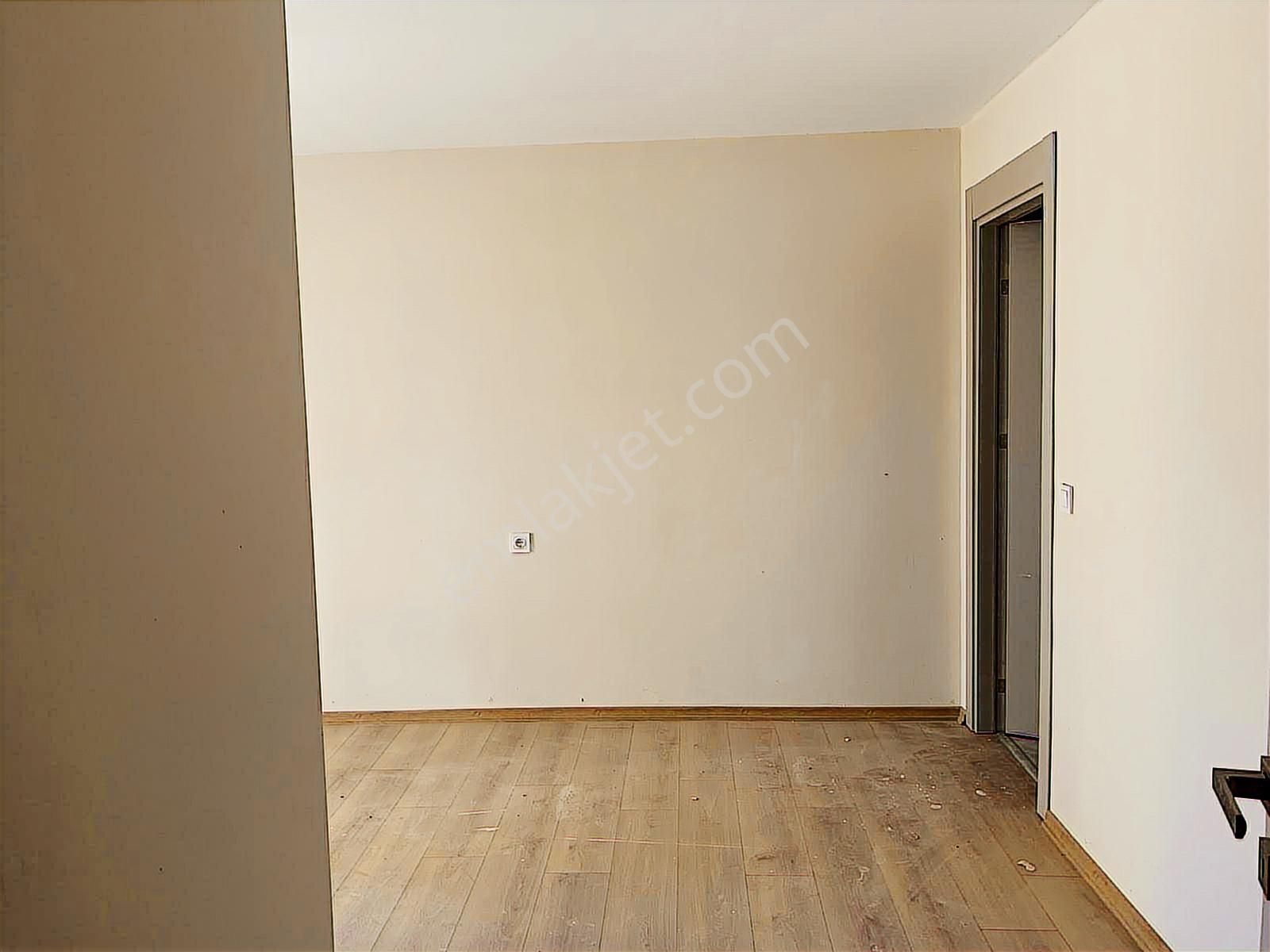 İstasyon Mah. Darapark Sitesi Bahçe Kullanımı Kiralık 3+1 Daire - Görsel 16