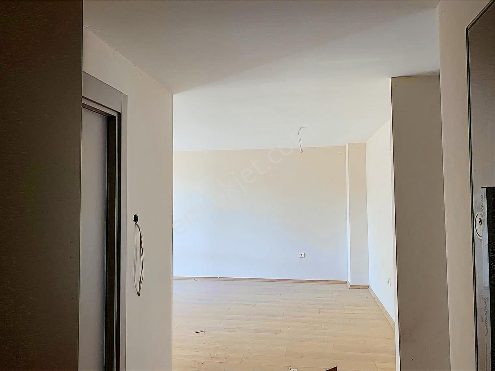 İstasyon Mah. Darapark Sitesi Bahçe Kullanımı Kiralık 3+1 Daire - Görsel 18