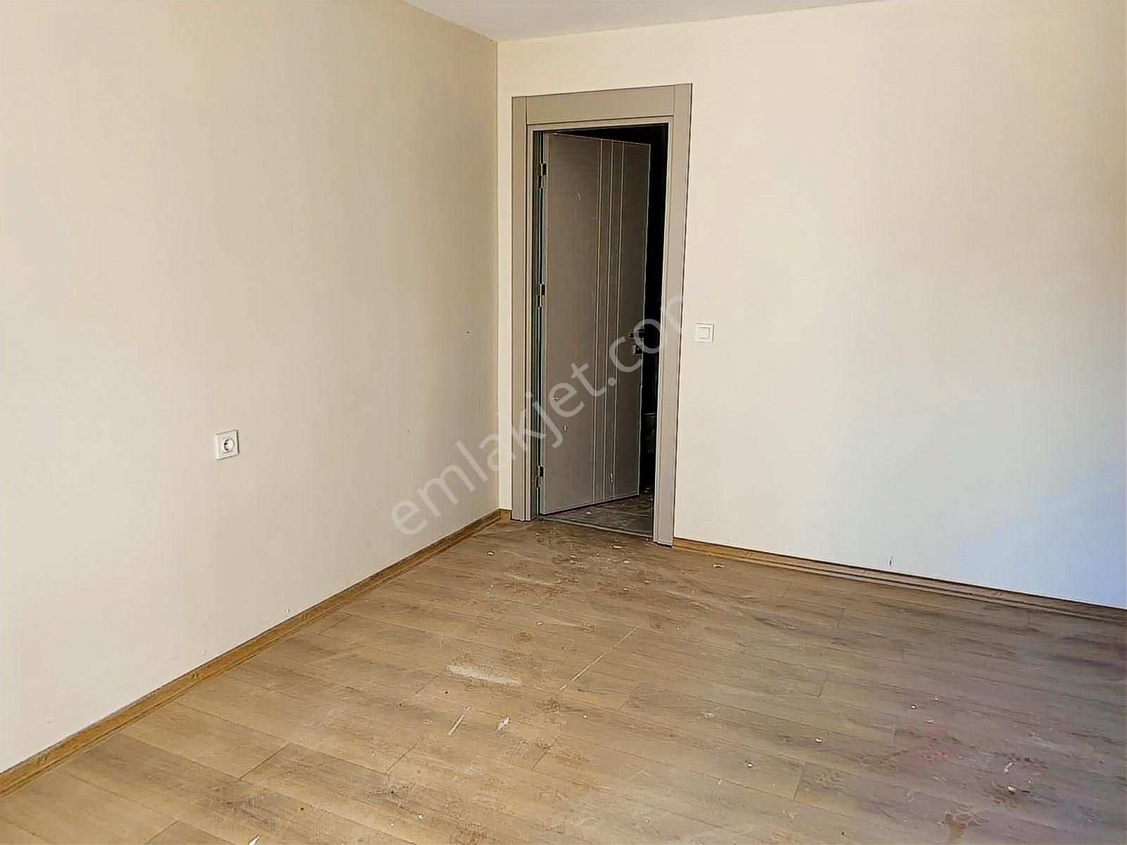 İstasyon Mah. Darapark Sitesi Bahçe Kullanımı Kiralık 3+1 Daire - Görsel 11