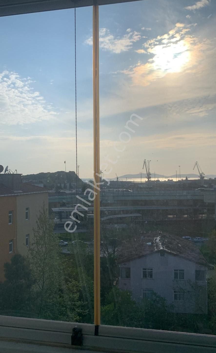 Alt Güzelyalıda Neomarine Komşu Kiralık 3+1 Daire - Görsel 5