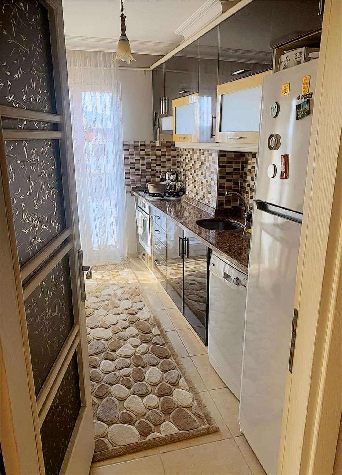 Alt Güzelyalıda Neomarine Komşu Kiralık 3+1 Daire - Görsel 4