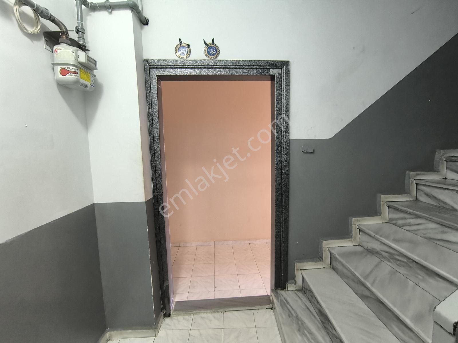 Bahçelievler Çobançeşmede Merkezi Konumda Kiralık 2+1 Daire - Görsel 25