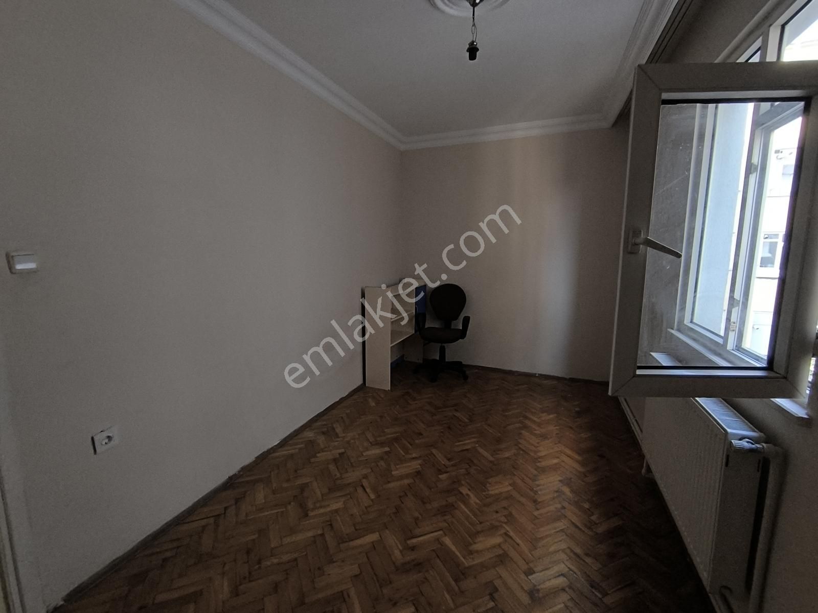 Bahçelievler Çobançeşmede Merkezi Konumda Kiralık 2+1 Daire - Görsel 21