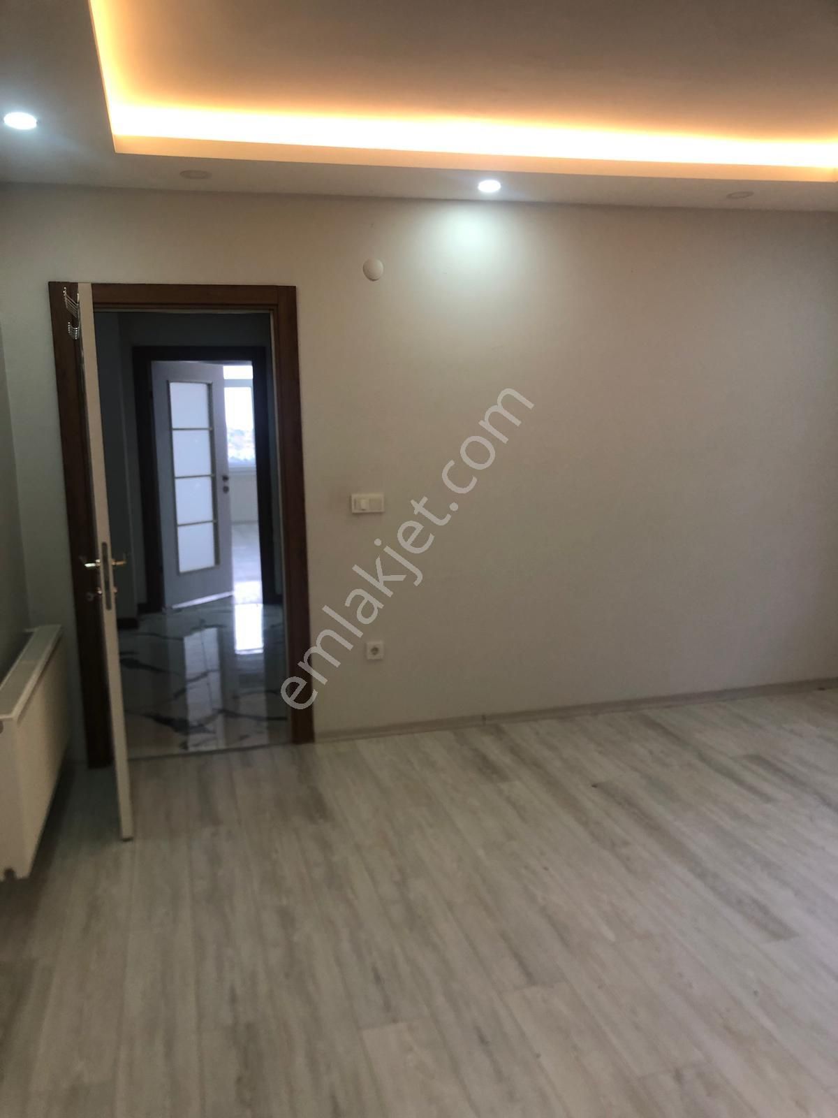 Büyükçekmece Fatih Mah Lüx Merkezi Geniş Bahçekatı 3+1 Satılık Daire - Görsel 7