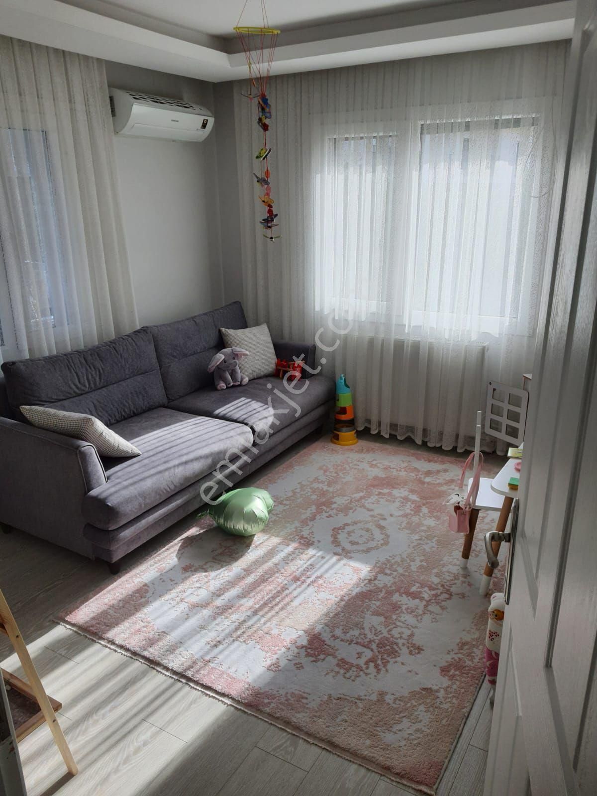 Gaziemir Optimum Yakınında Kerimoğlu Sitesinde Kent Koleji Arkasında 3+1 İçi Yapılı Satılık Daire - Görsel 7