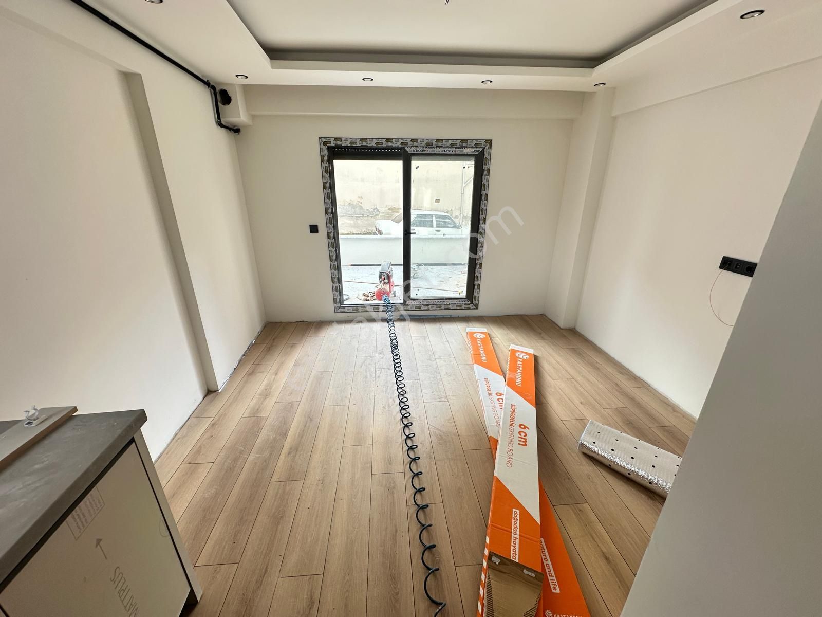 🏡yeni Mahalle Mahallesi 🏡s ✅1+1 50m2 4 Katlının Zemin Katı ❇️fuul Özelikli Yerden Isıtma - Görsel 2
