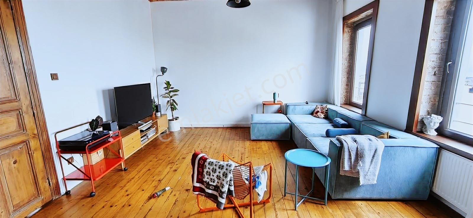 Myd Galata Dan Boğaz Manzaralı 3+1 Kiralık Daire - Görsel 4